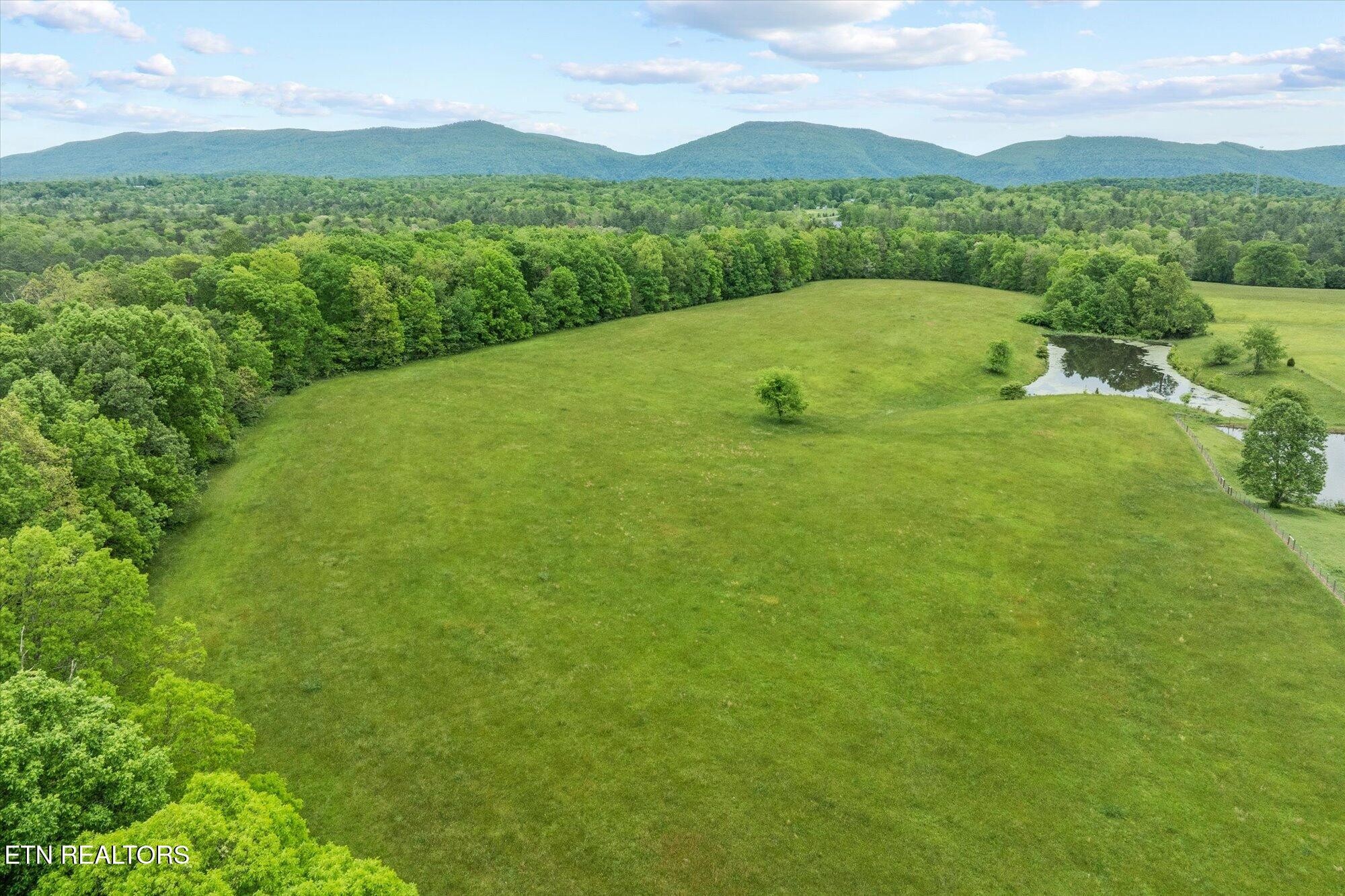 2733 Fields Rd Property Photo 1