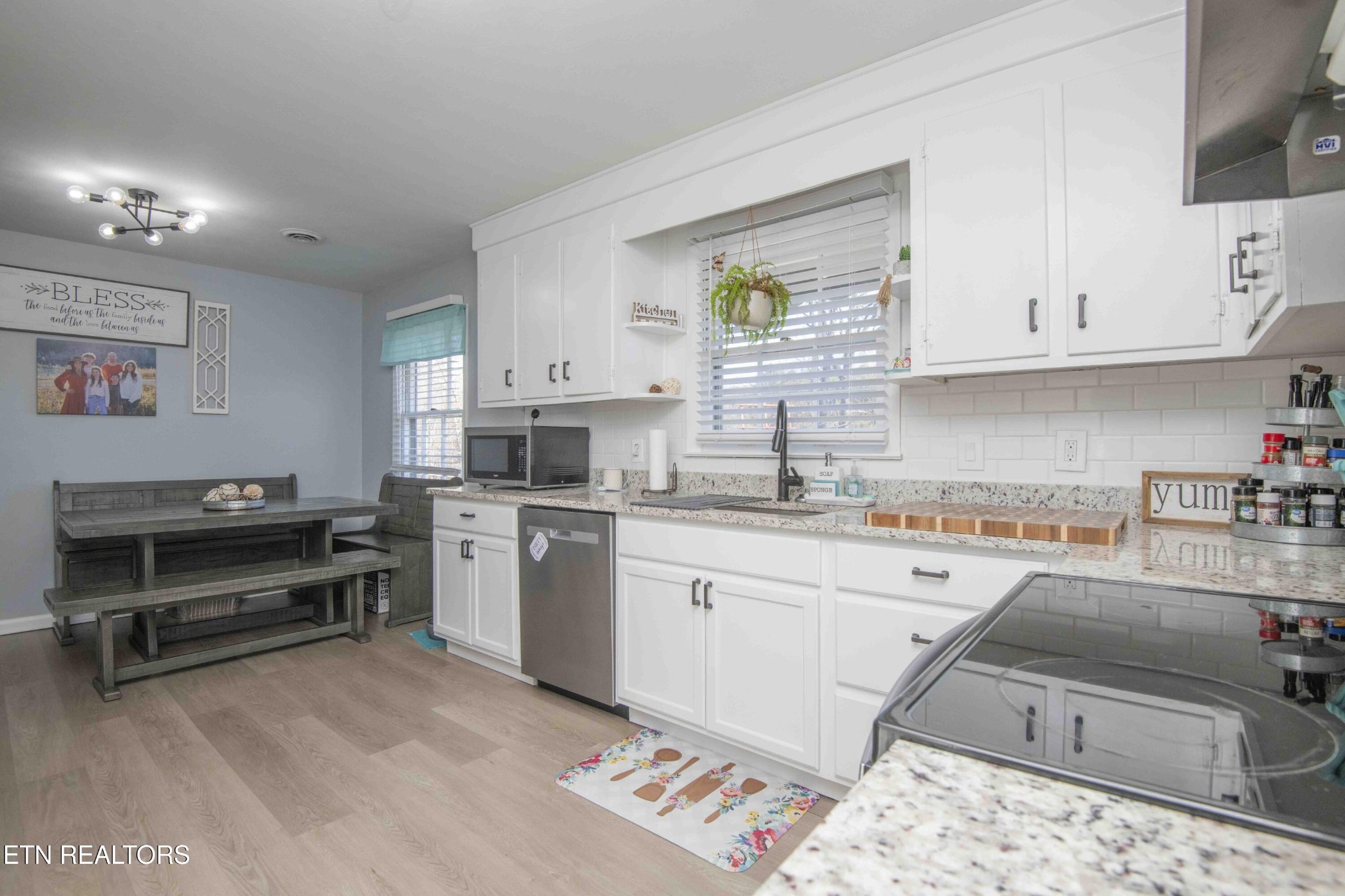 8114 Sharp Rd Property Photo 11