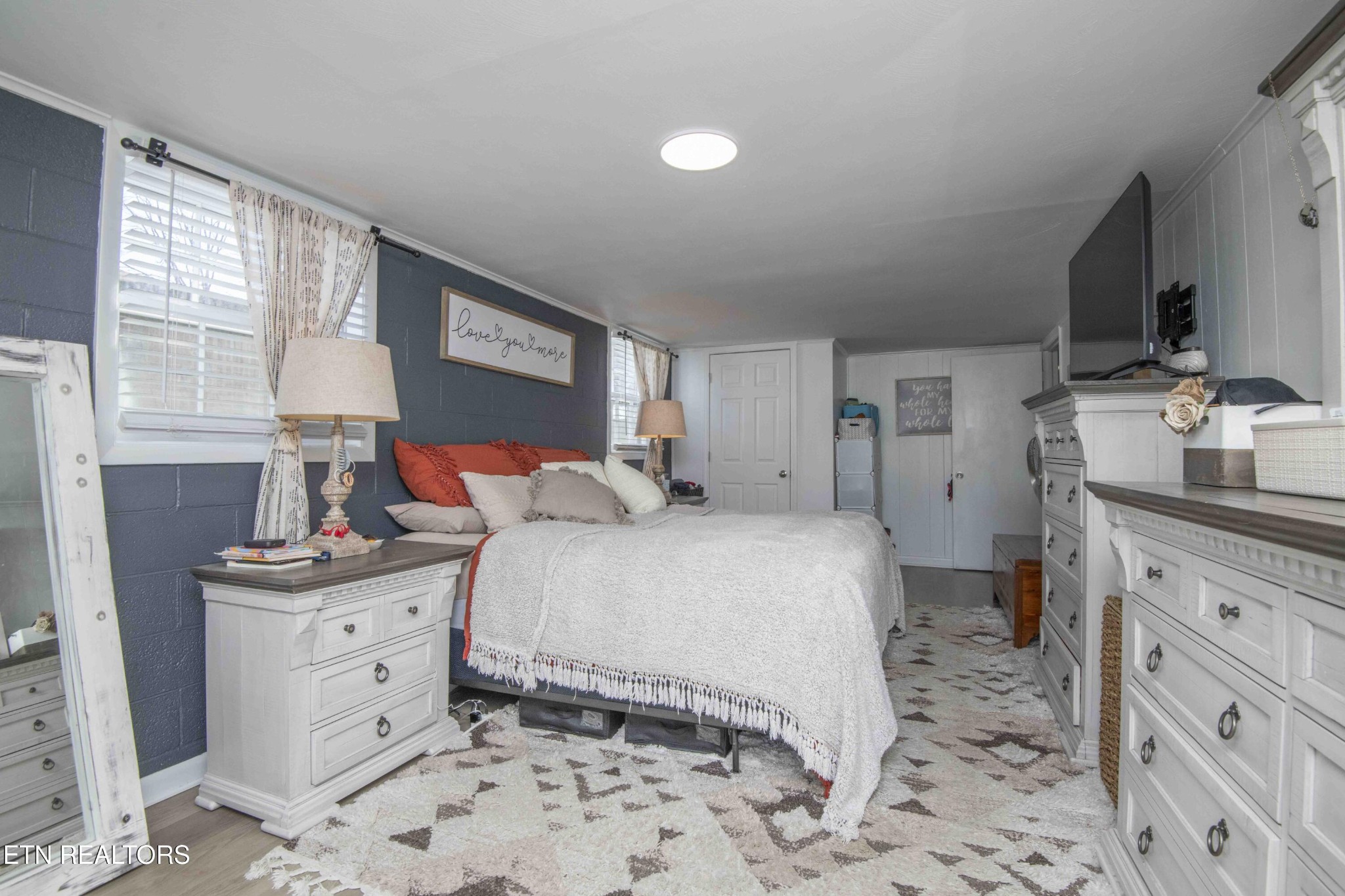 8114 Sharp Rd Property Photo 33