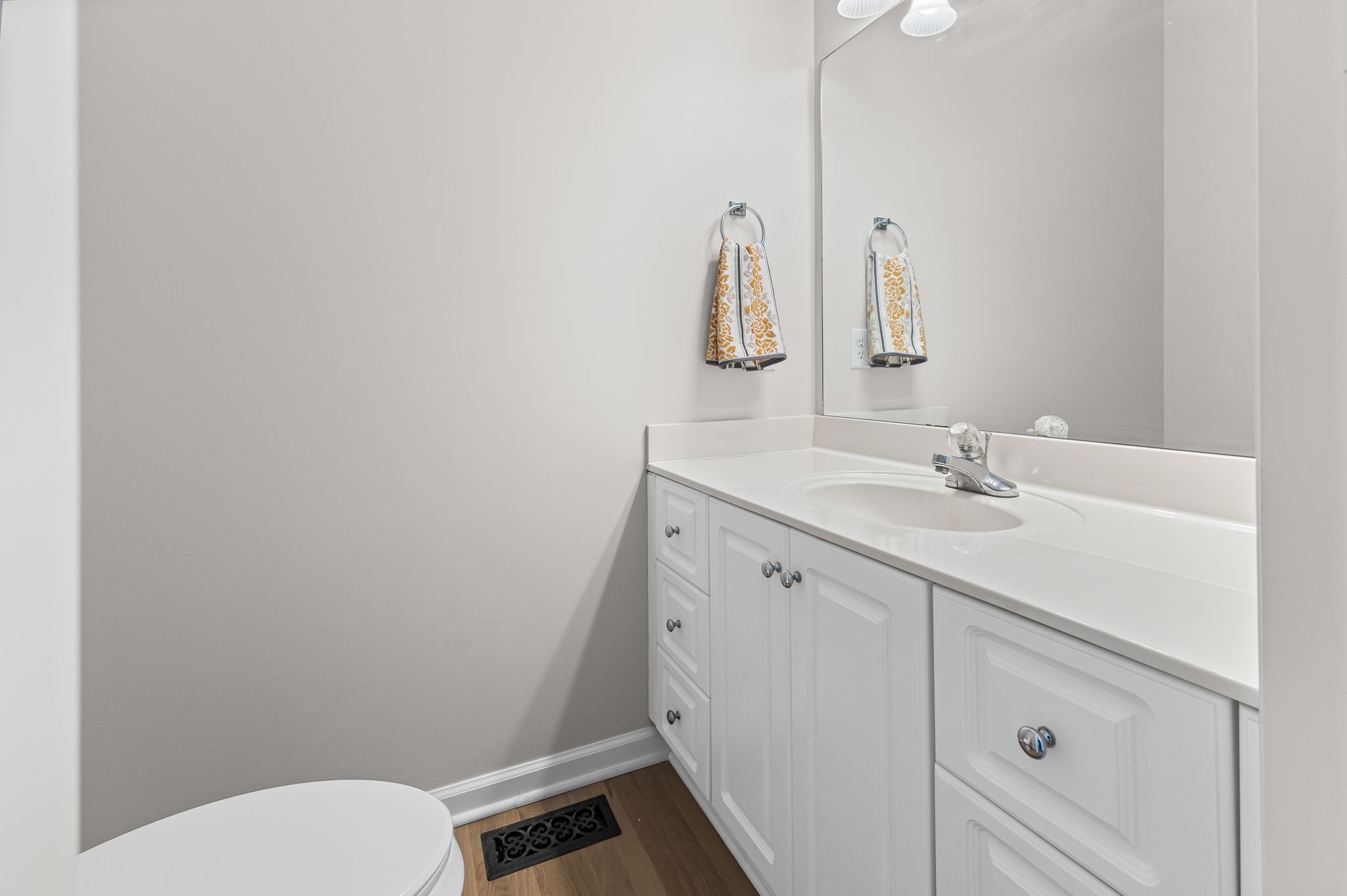 236 Comer Cir Property Photo 10