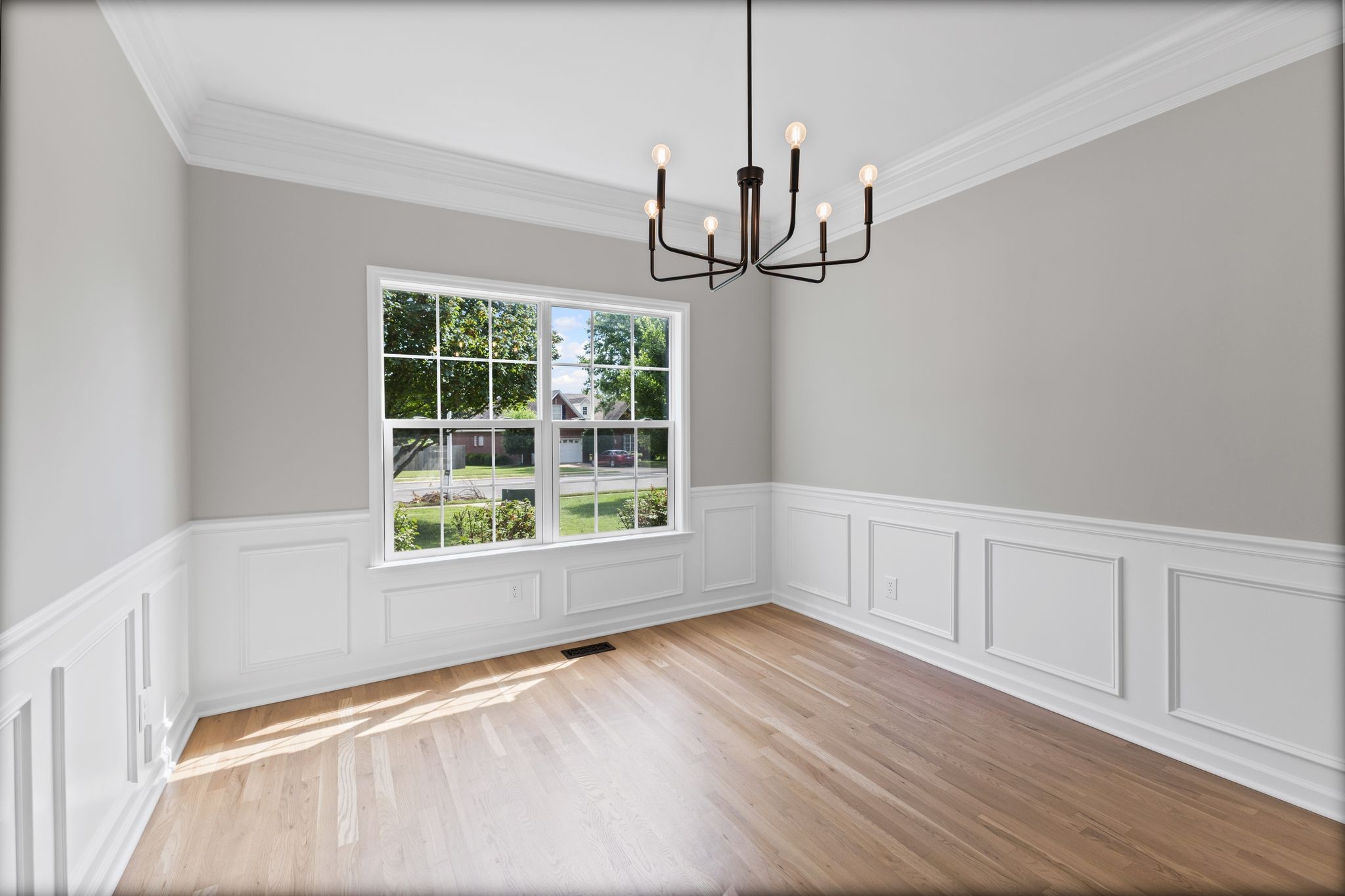 236 Comer Cir Property Photo 11