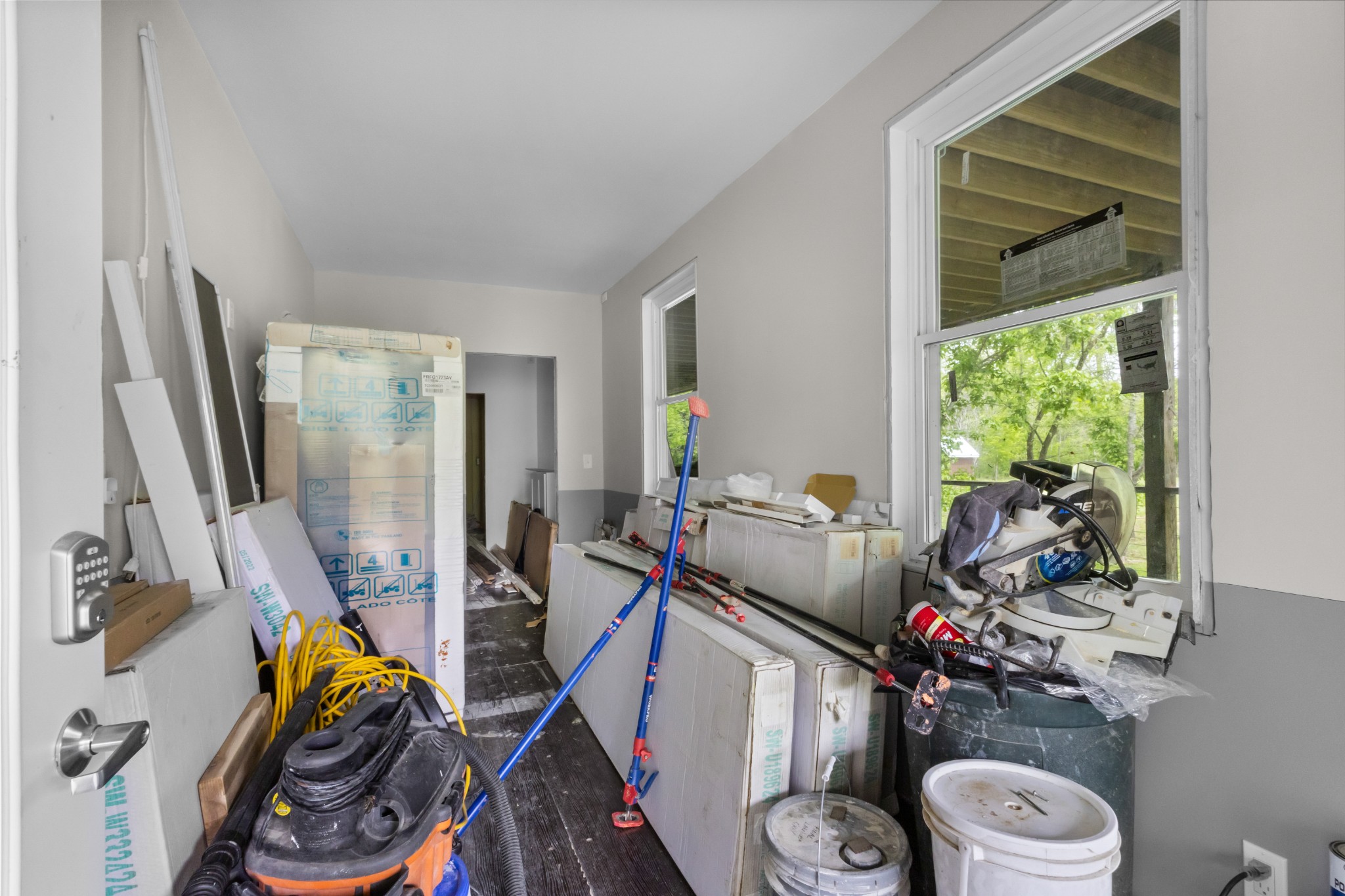 210 Patricia Cir Property Photo 43
