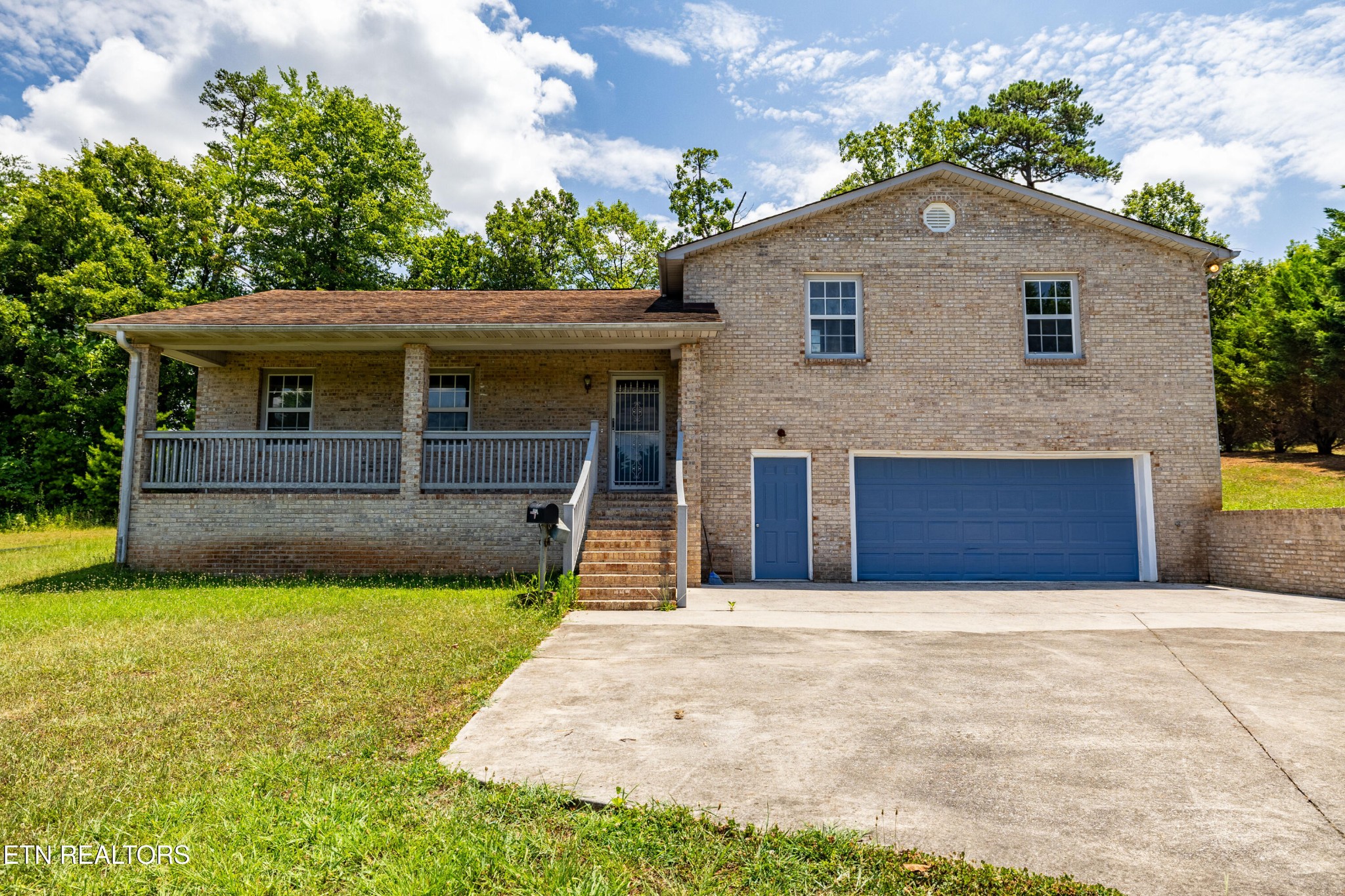 2521 W Old Topside Rd Property Photo 1