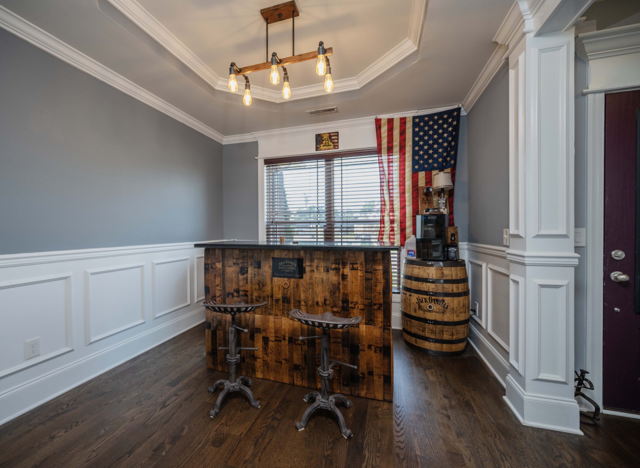 2331 Lionheart Dr Property Photo 7