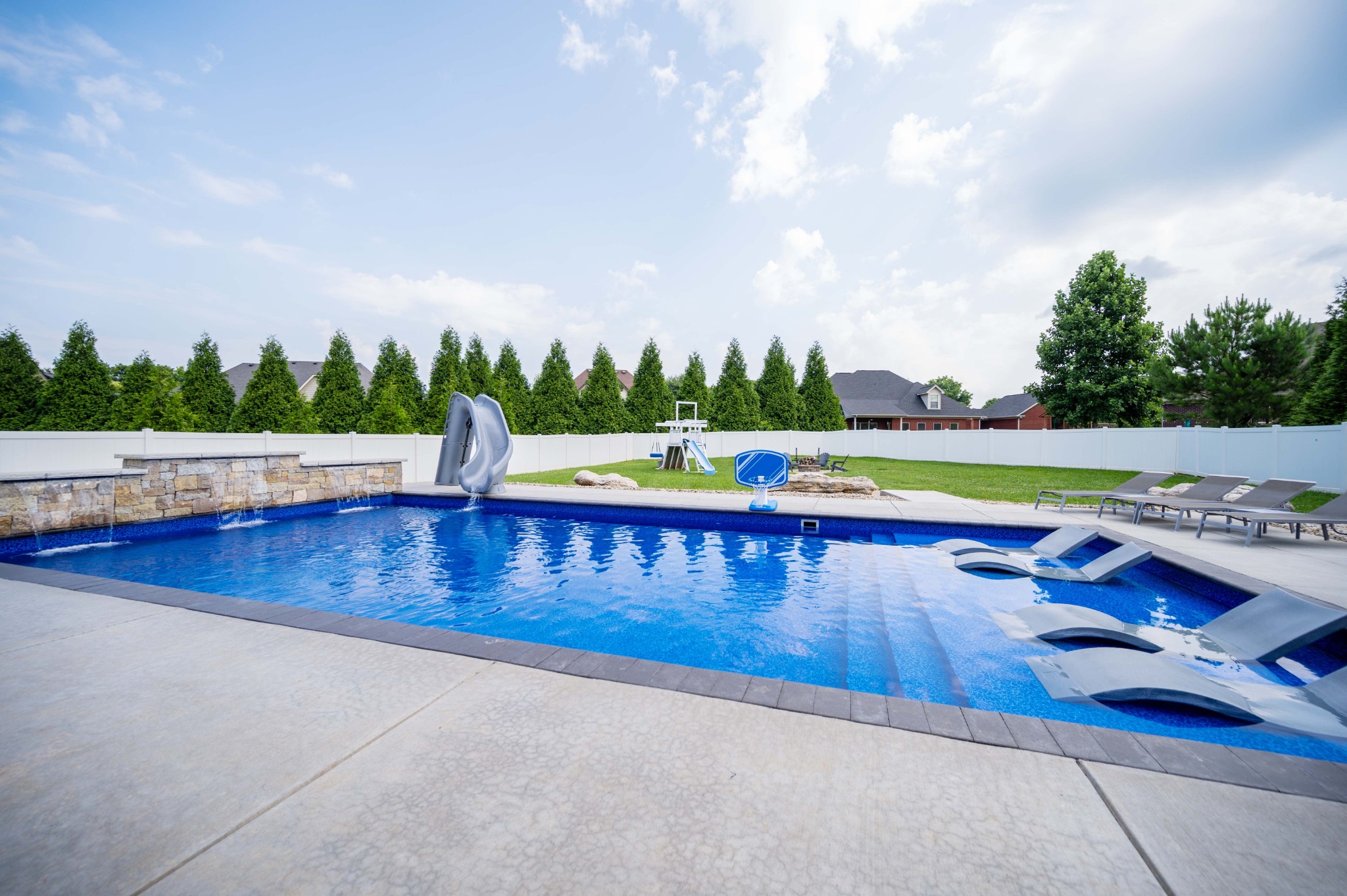 2331 Lionheart Dr Property Photo 29