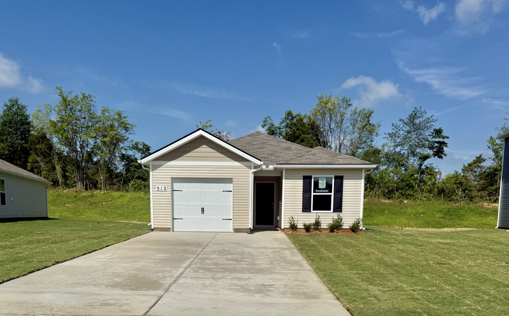 512 Cloudland Dr Property Photo 1