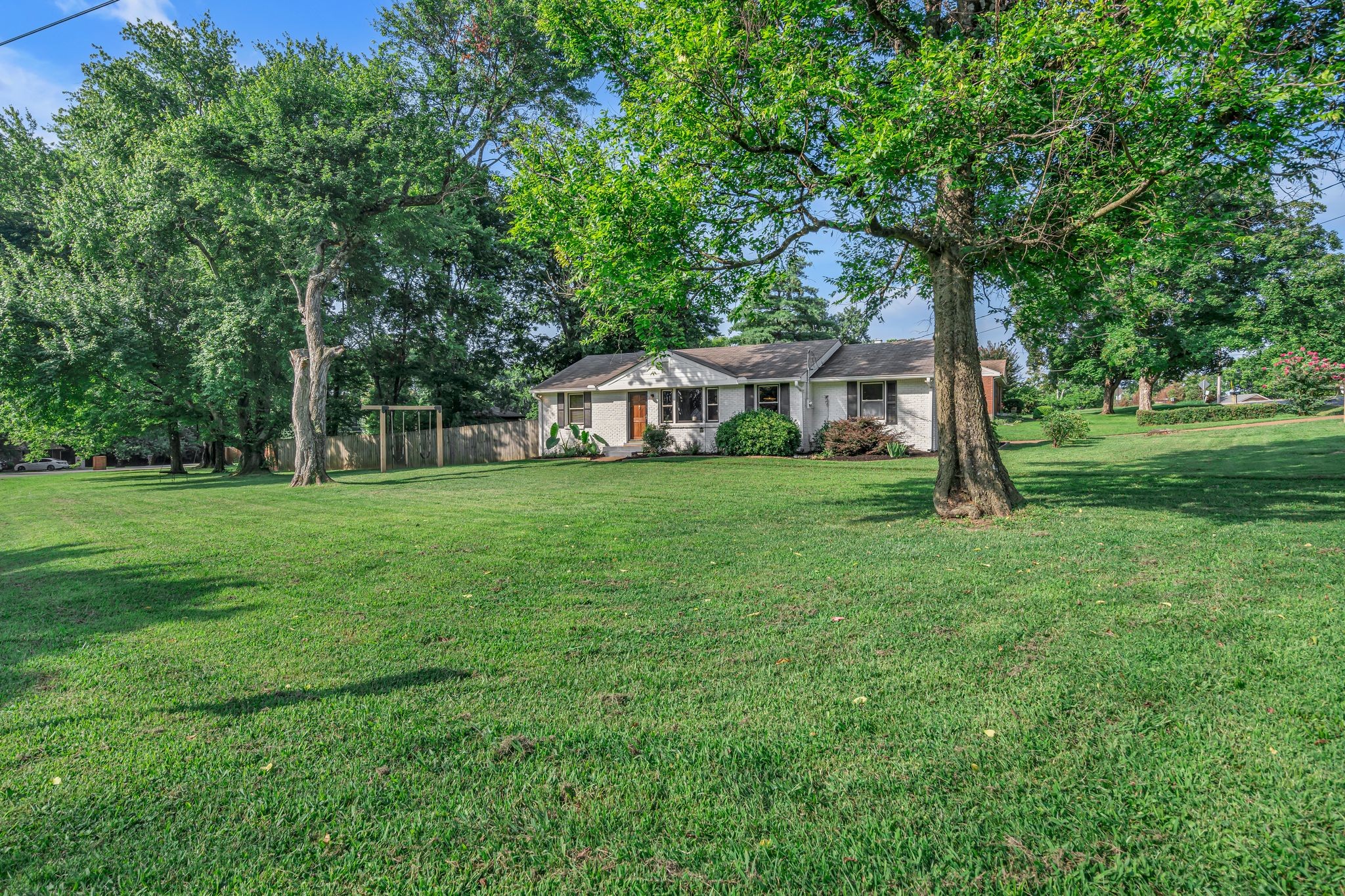 453 Mcmurray Dr Property Photo 2