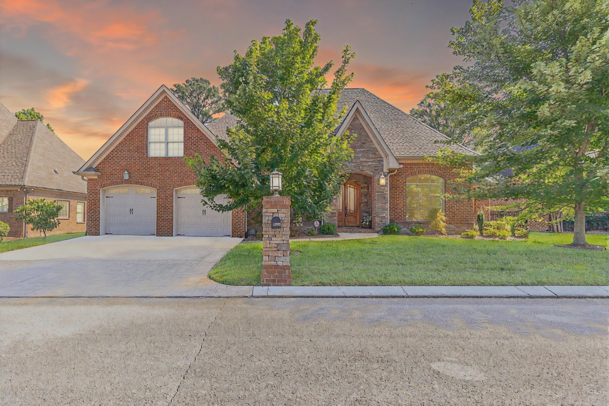 8982 Rostis Lane Property Photo 1