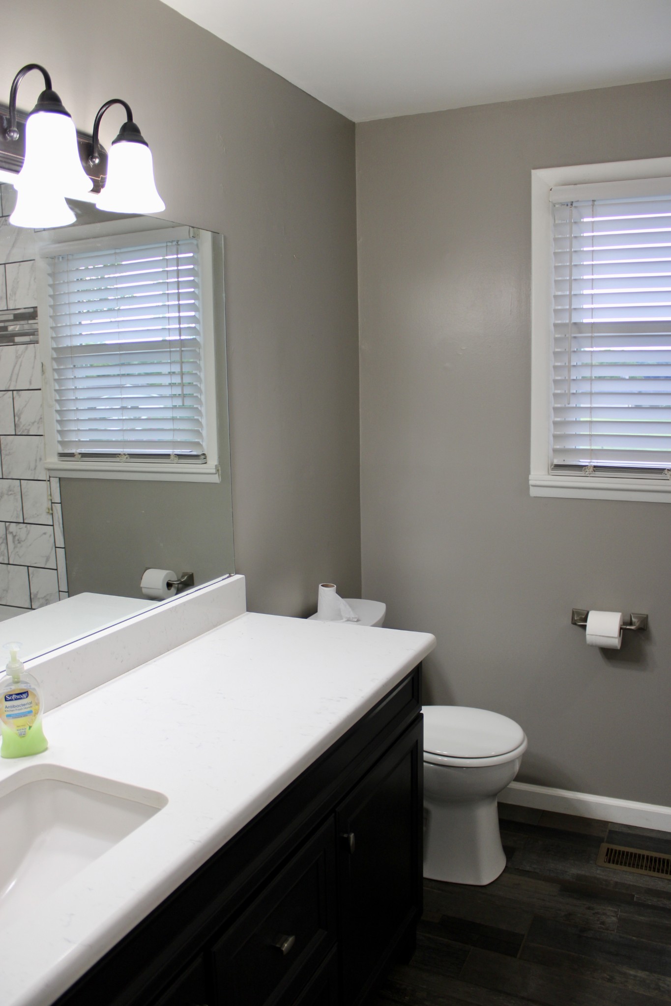 400 Sanders Ferry Rd Property Photo 17