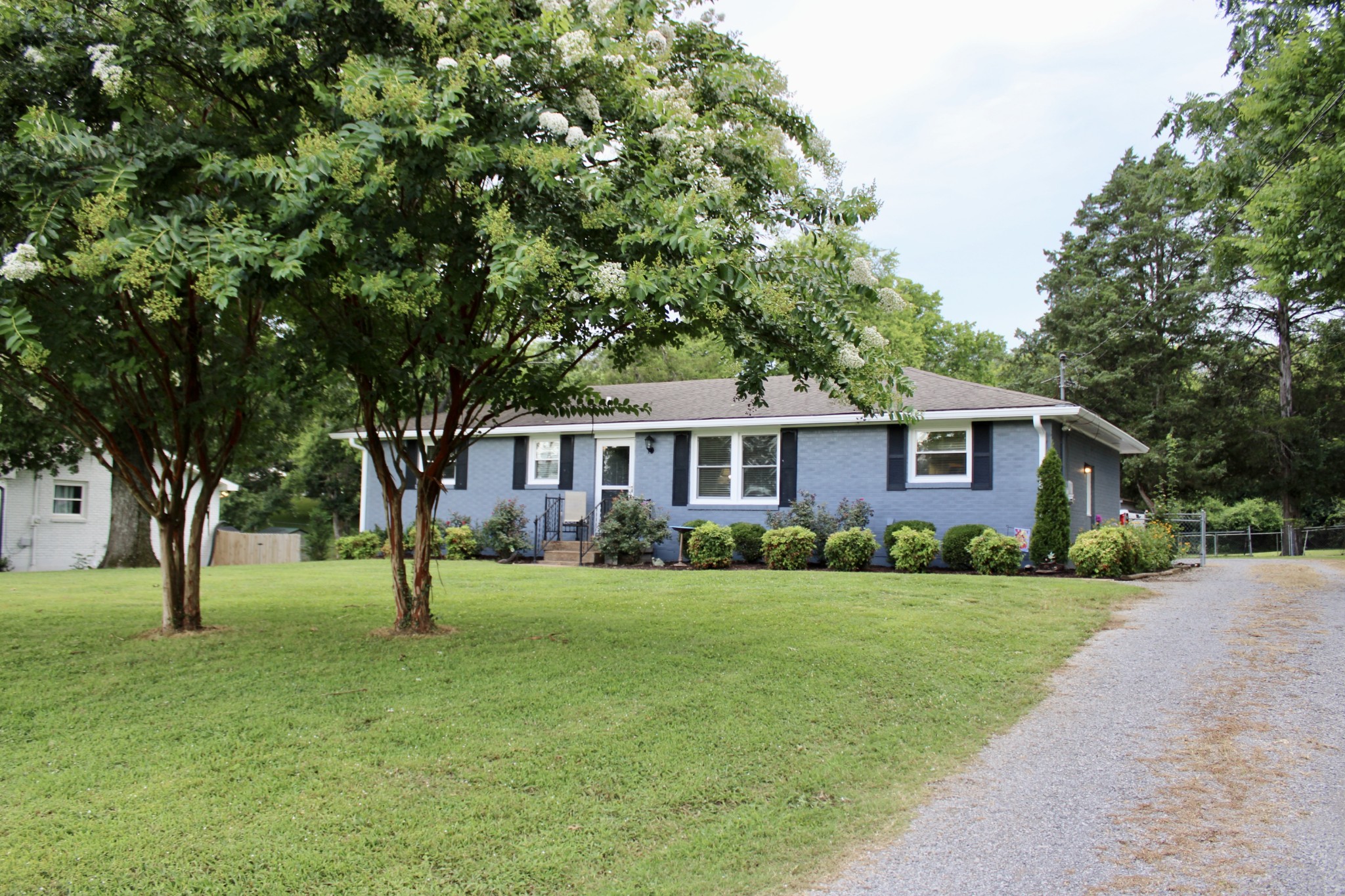 400 Sanders Ferry Rd Property Photo 22