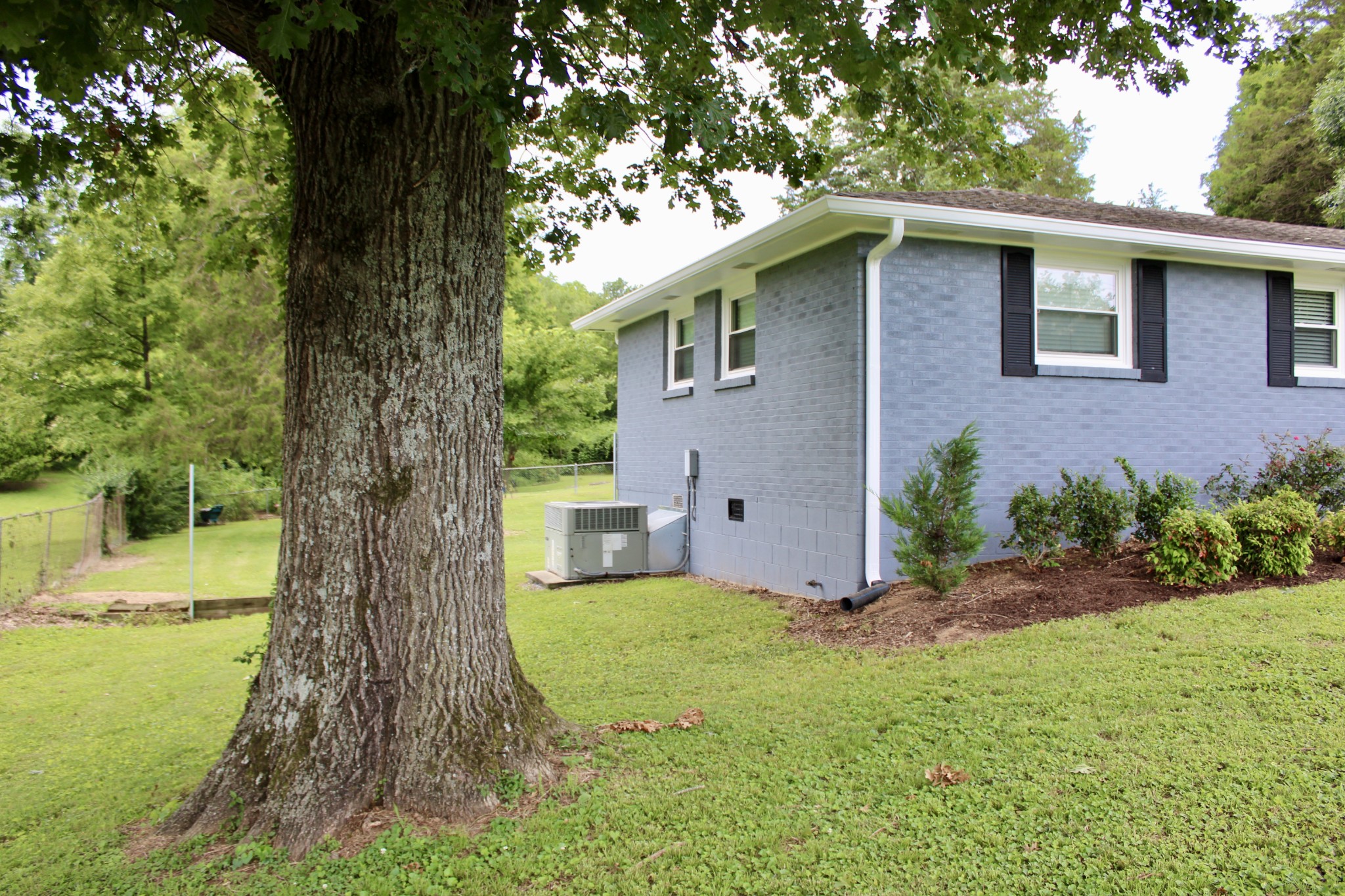 400 Sanders Ferry Rd Property Photo 26