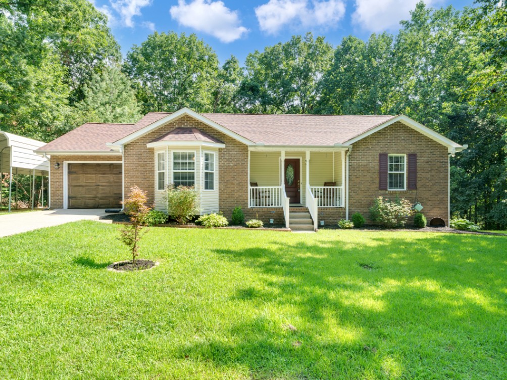 217 Red Oak Rd Property Photo 1