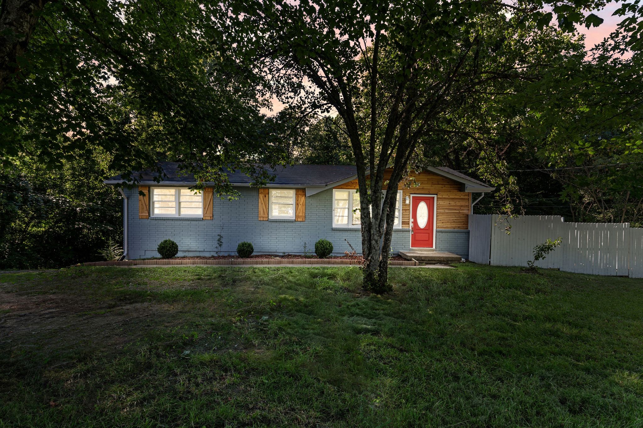 1401 Bearwallow Rd Property Photo 1