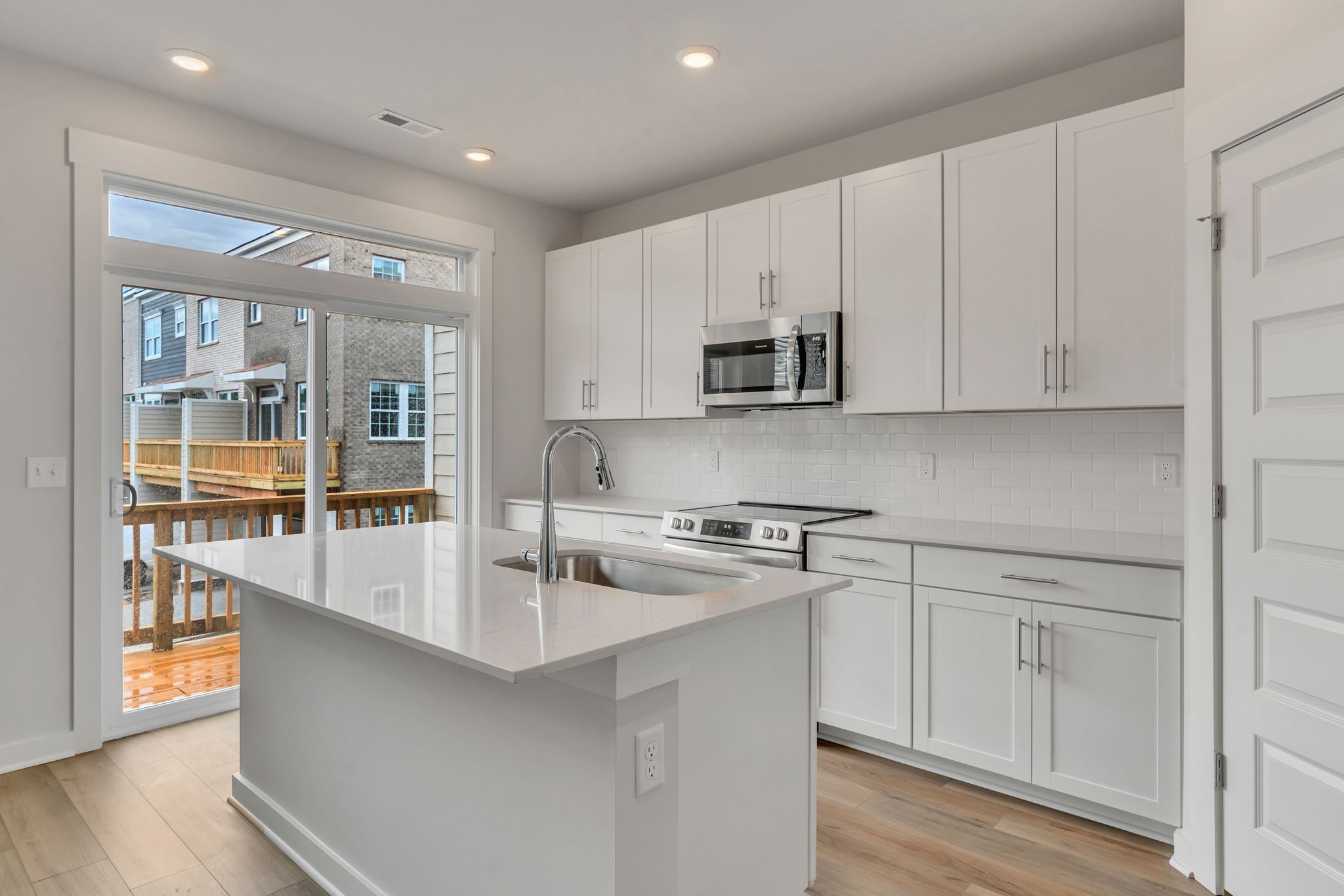 504 Hinton Street Property Photo 1