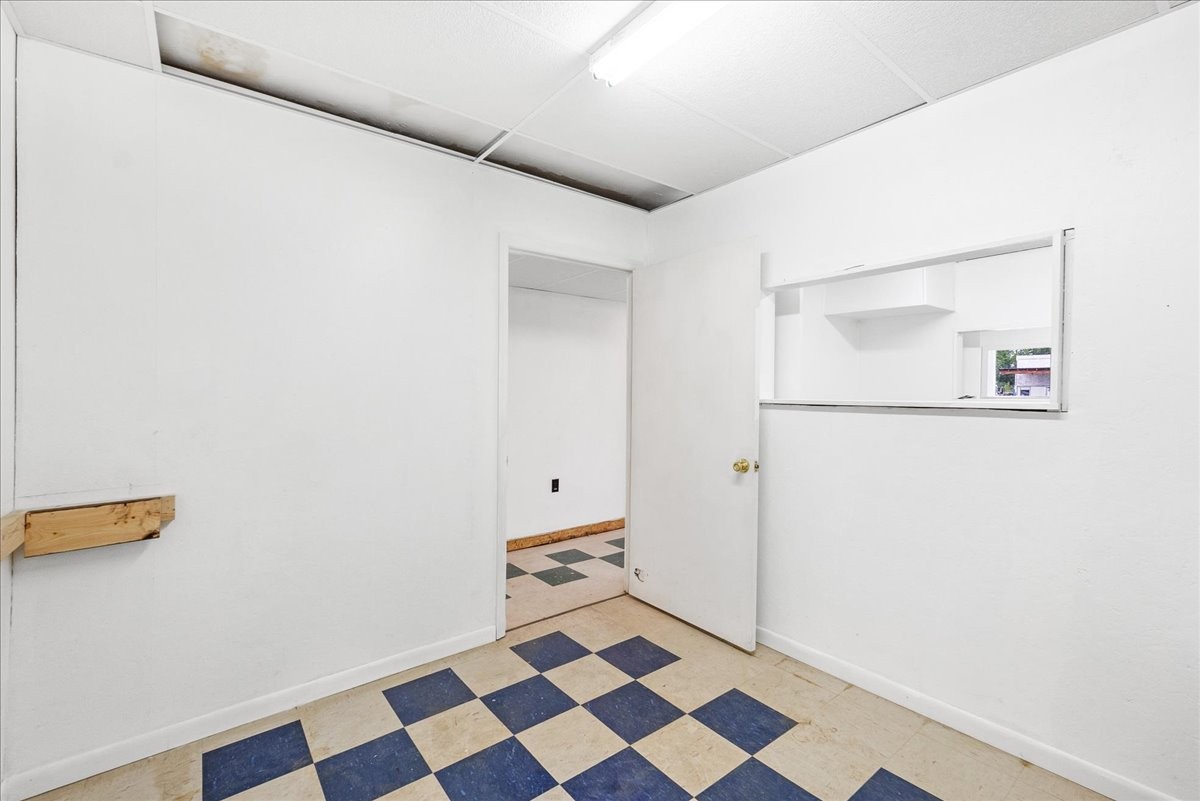 1055 Dinah Shore Blvd Property Photo 13