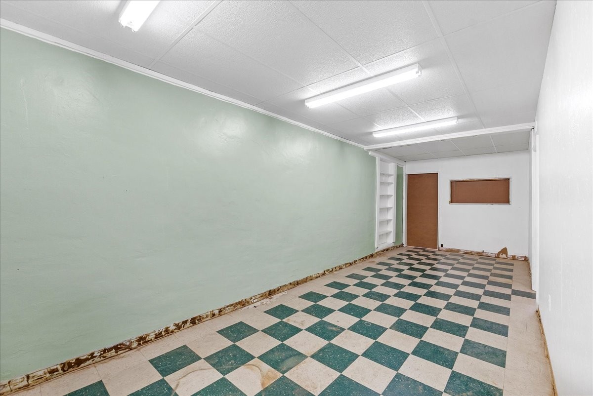 1055 Dinah Shore Blvd Property Photo 14