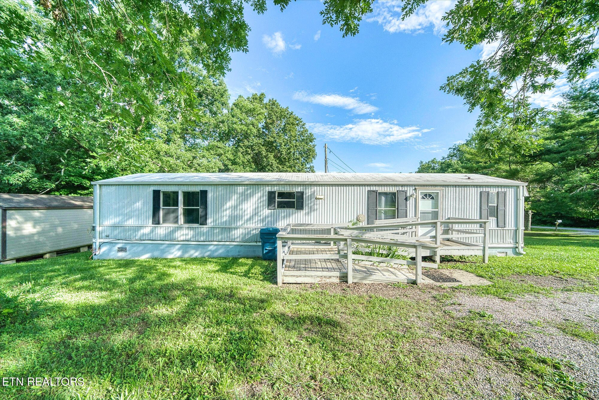 203 Wayne Ave Property Photo 1