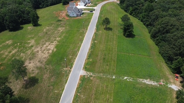 5 Summer Lake Property Photo 5