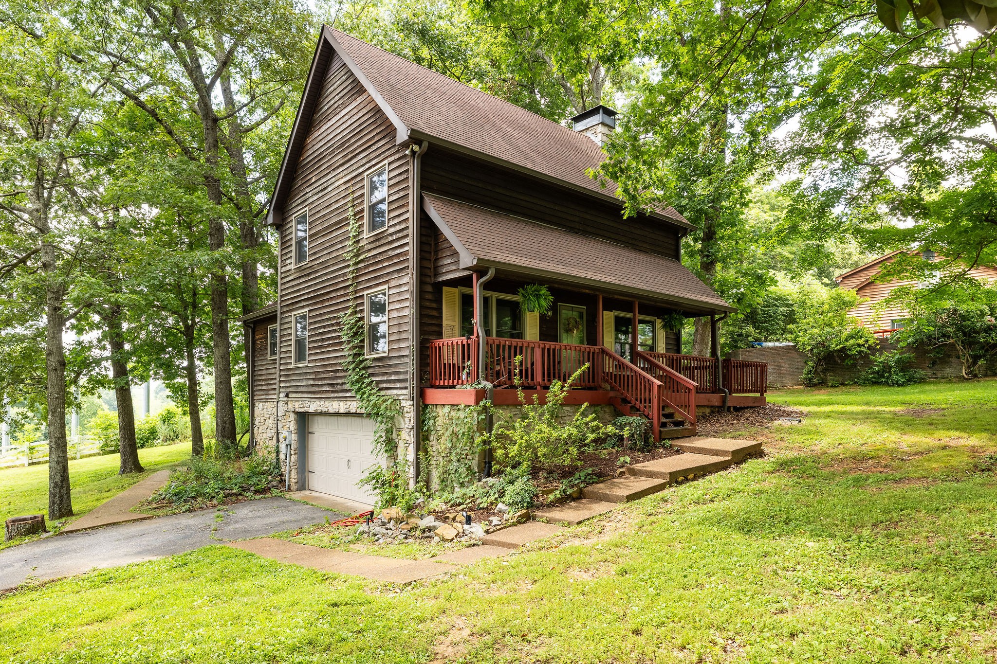 103 Timberlake Dr Property Photo 1