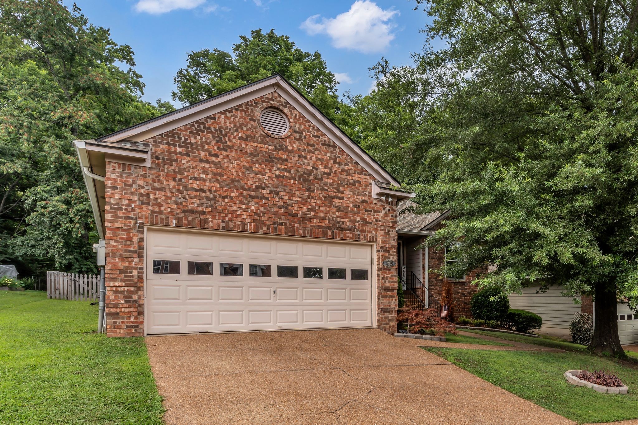 3420 Parkwood Ct Property Photo 1