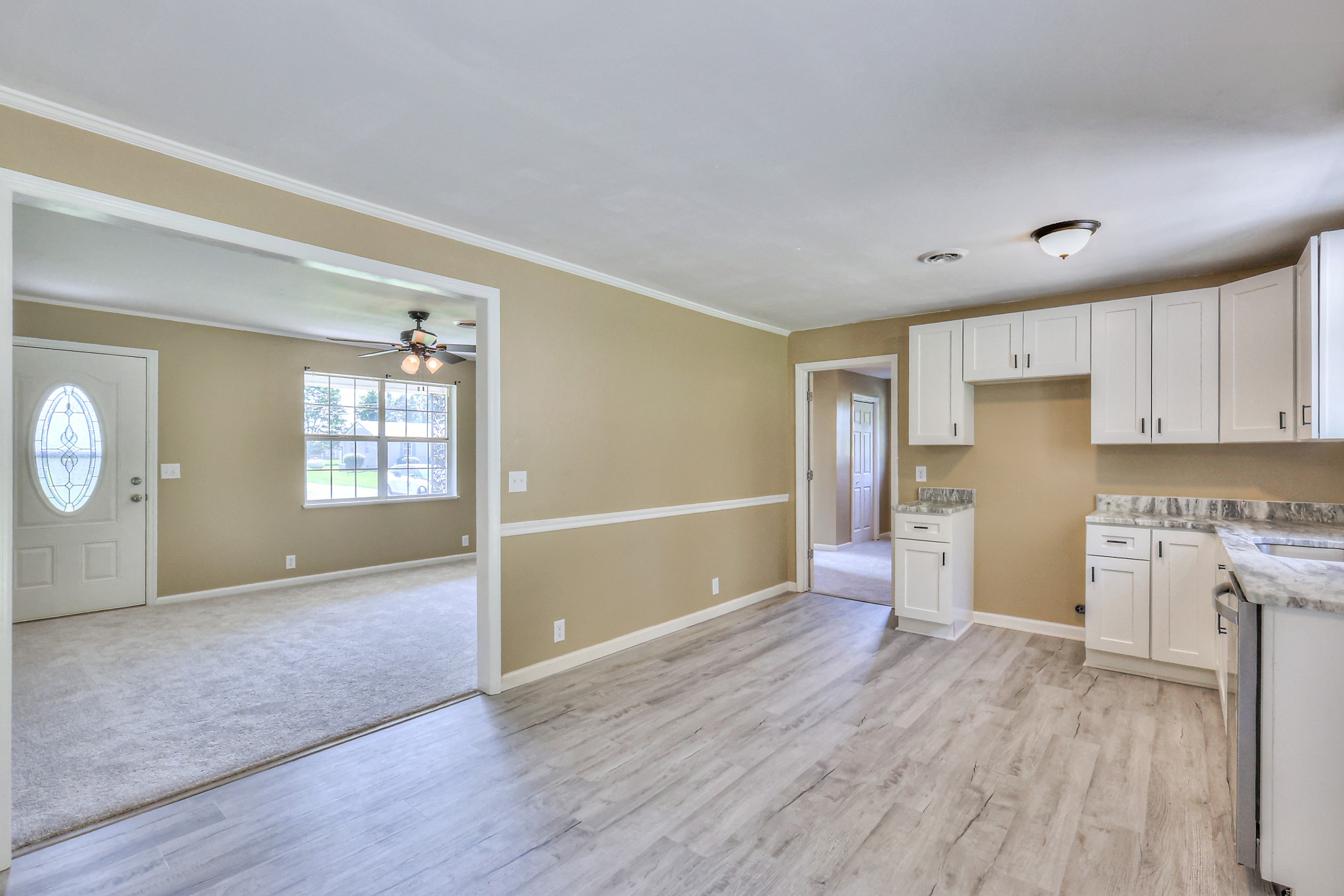 218 Peachtree St Property Photo 9