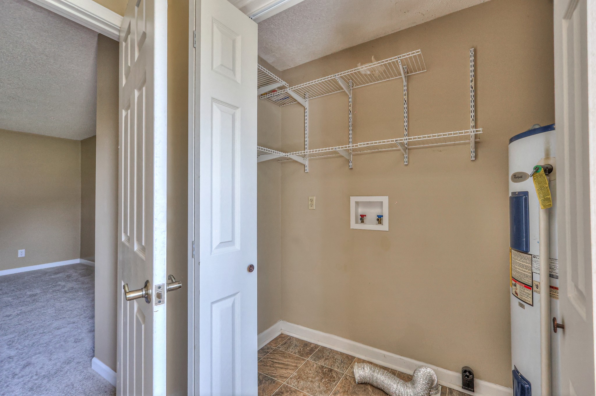 218 Peachtree St Property Photo 24