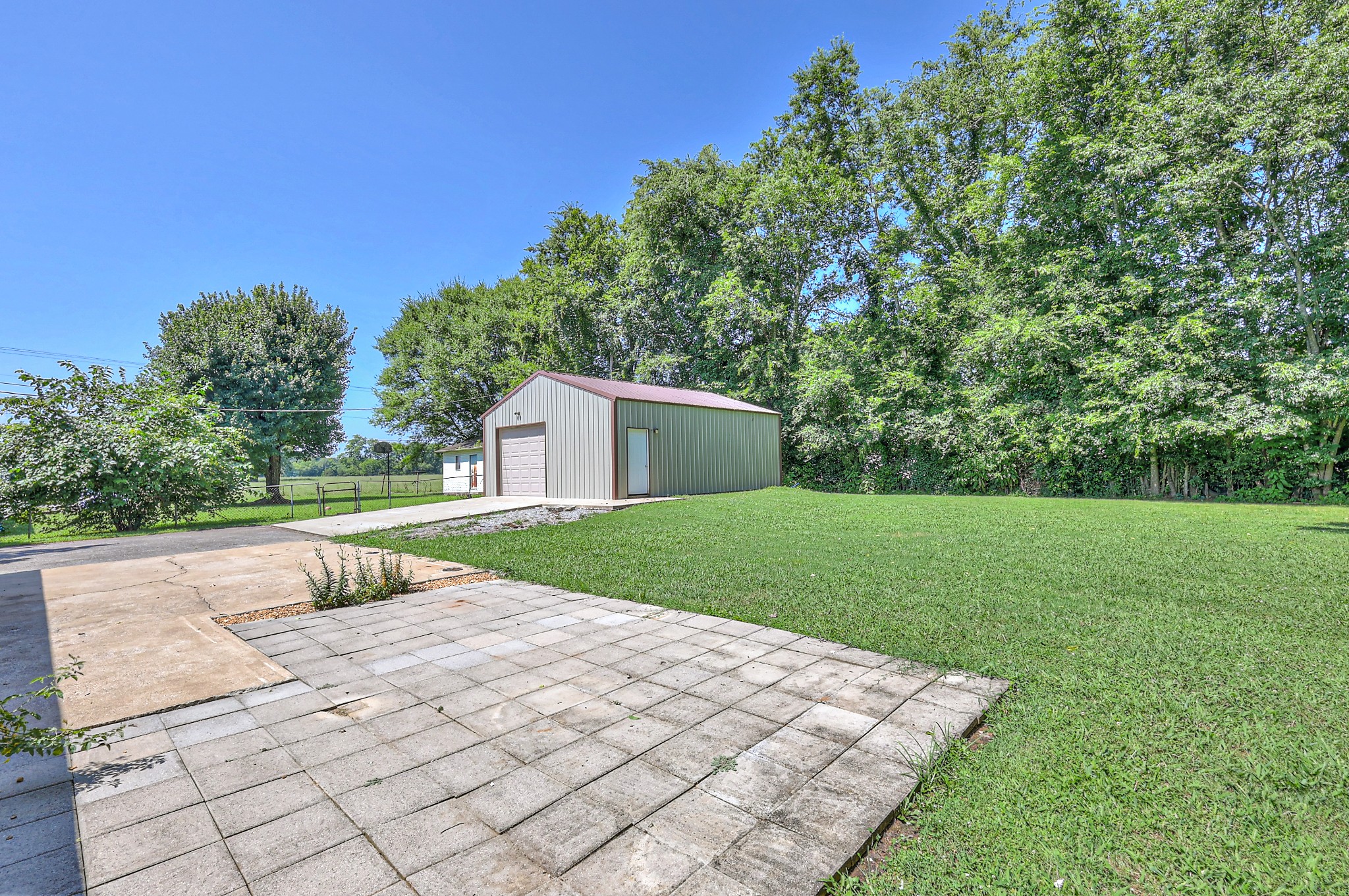 218 Peachtree St Property Photo 29