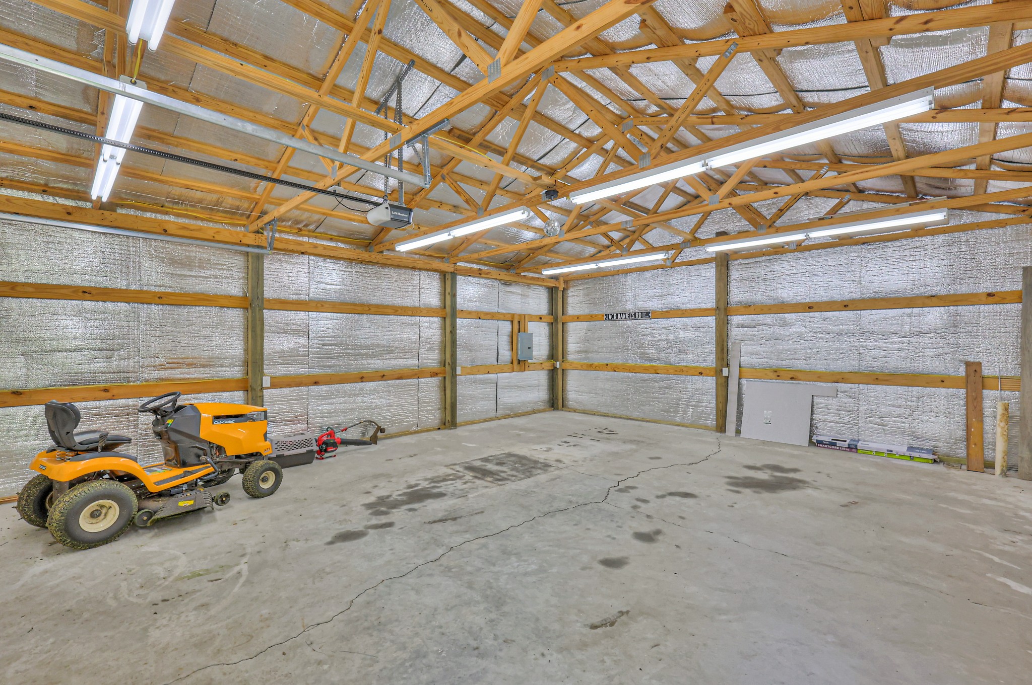 218 Peachtree St Property Photo 31