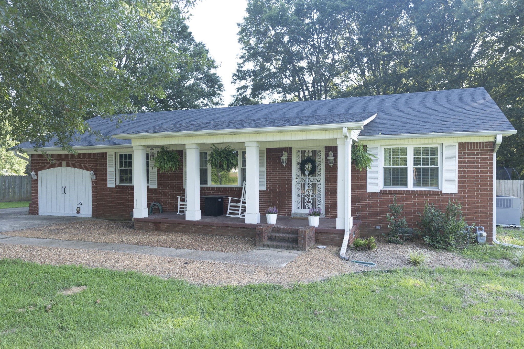 285 Old Mckenzie Rd Property Photo 1