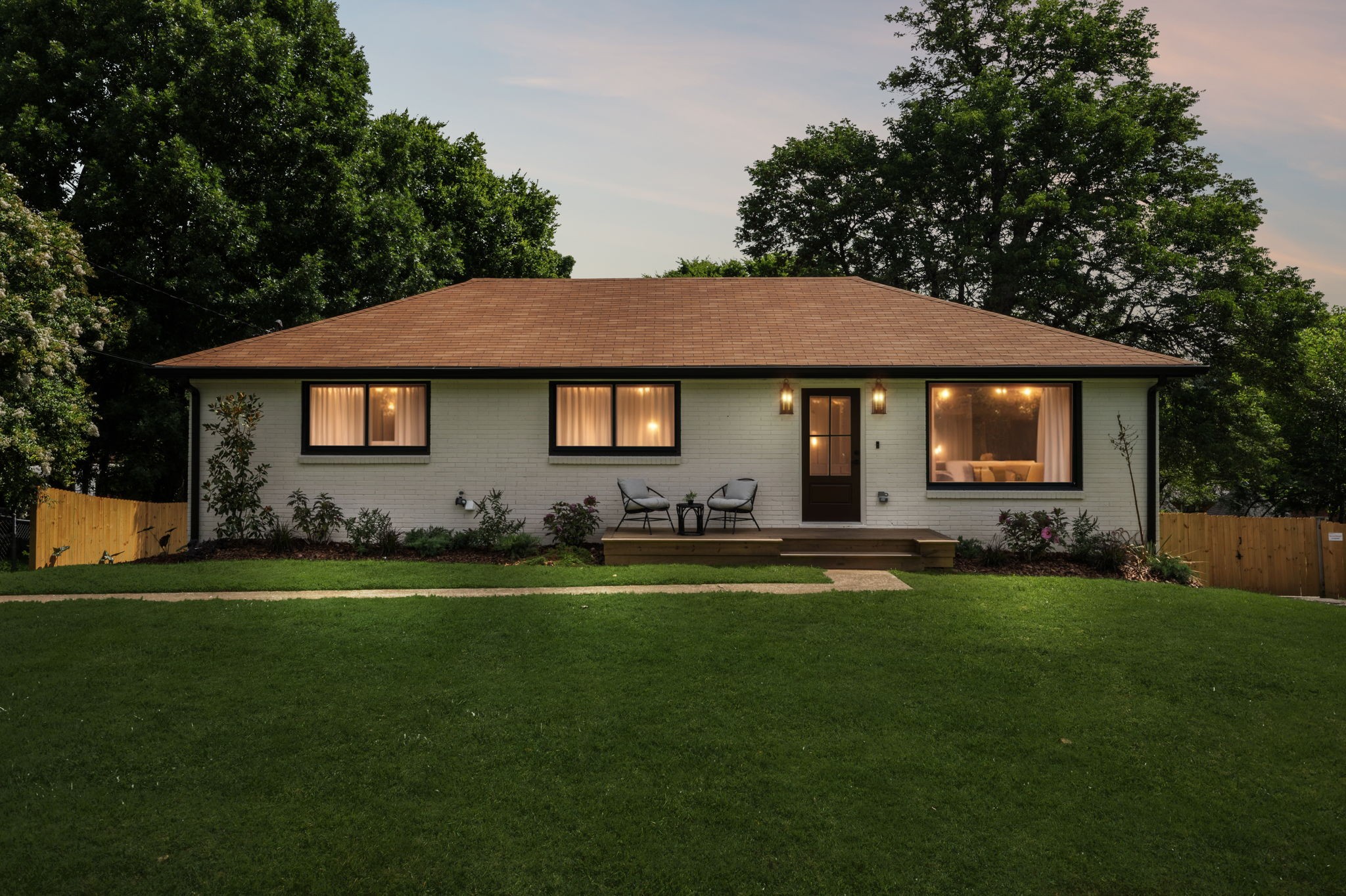1811 Cloverleaf Dr