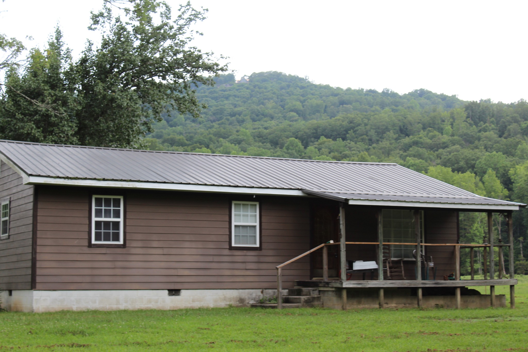 410 Red Sartain Road Property Photo 1
