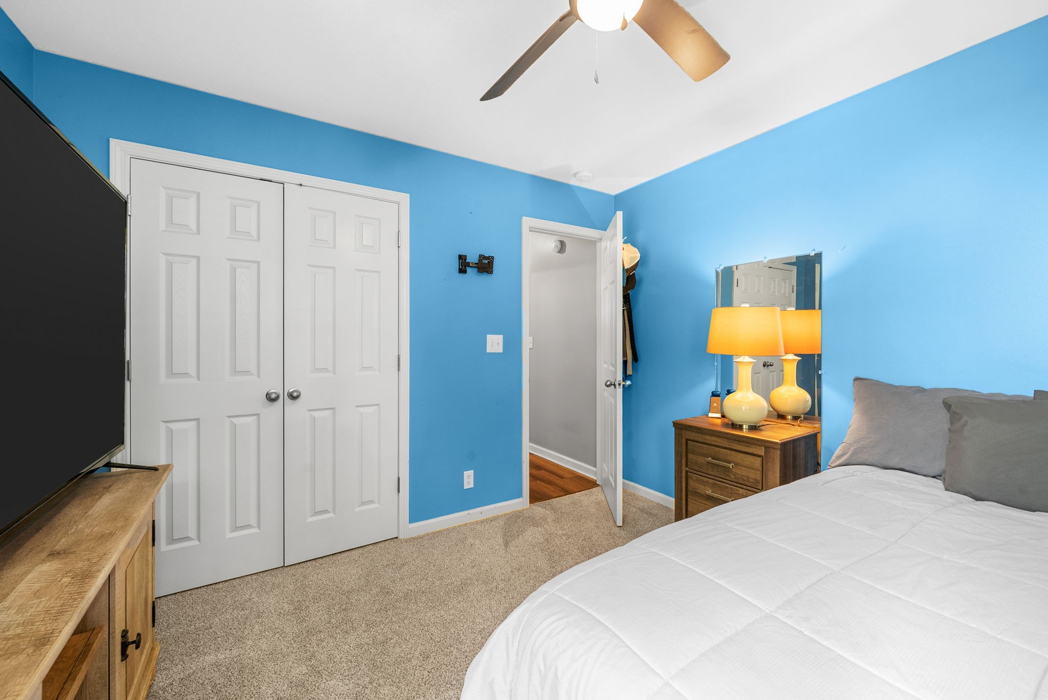 3407 N Henderson Way Property Photo 19