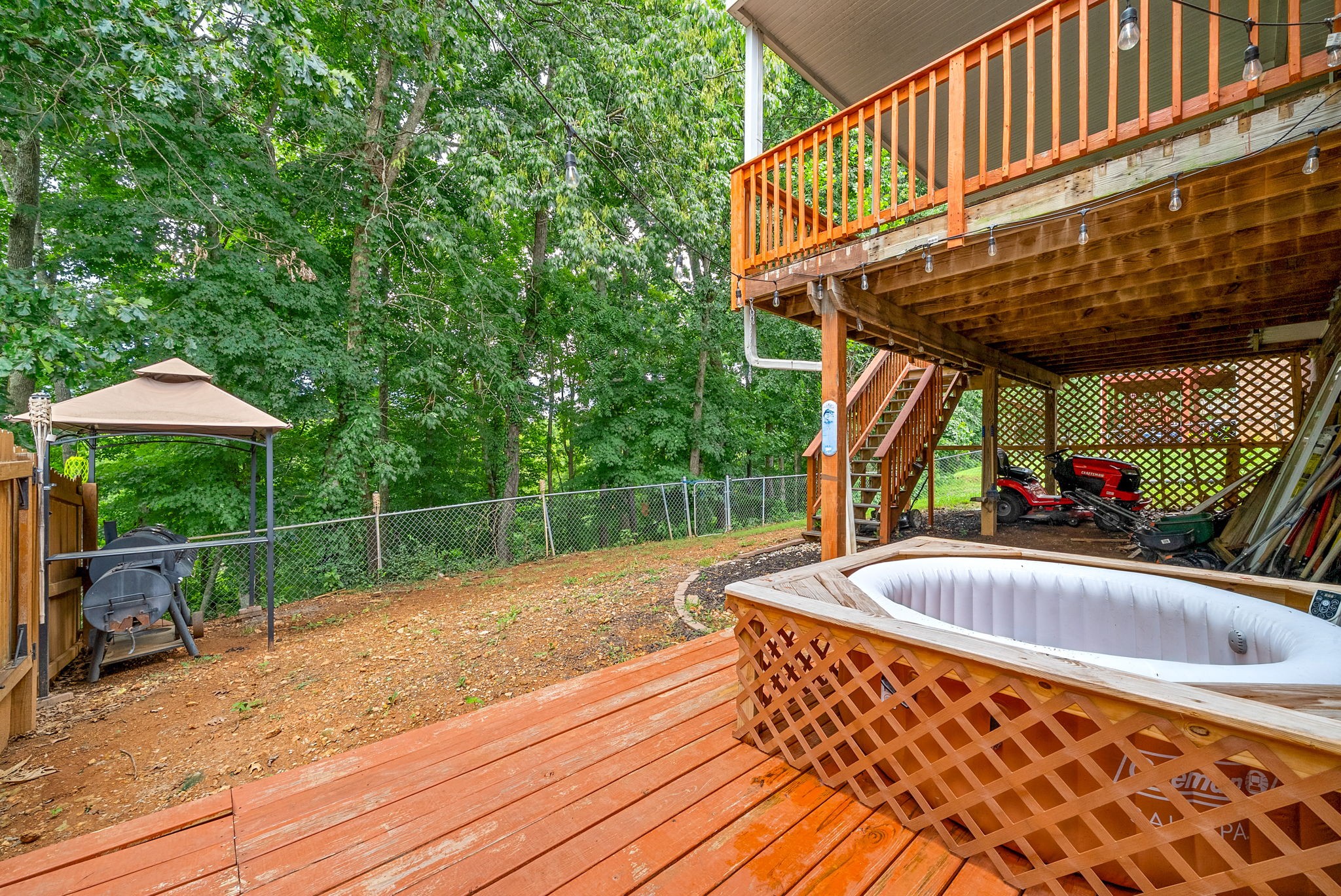 3407 N Henderson Way Property Photo 31