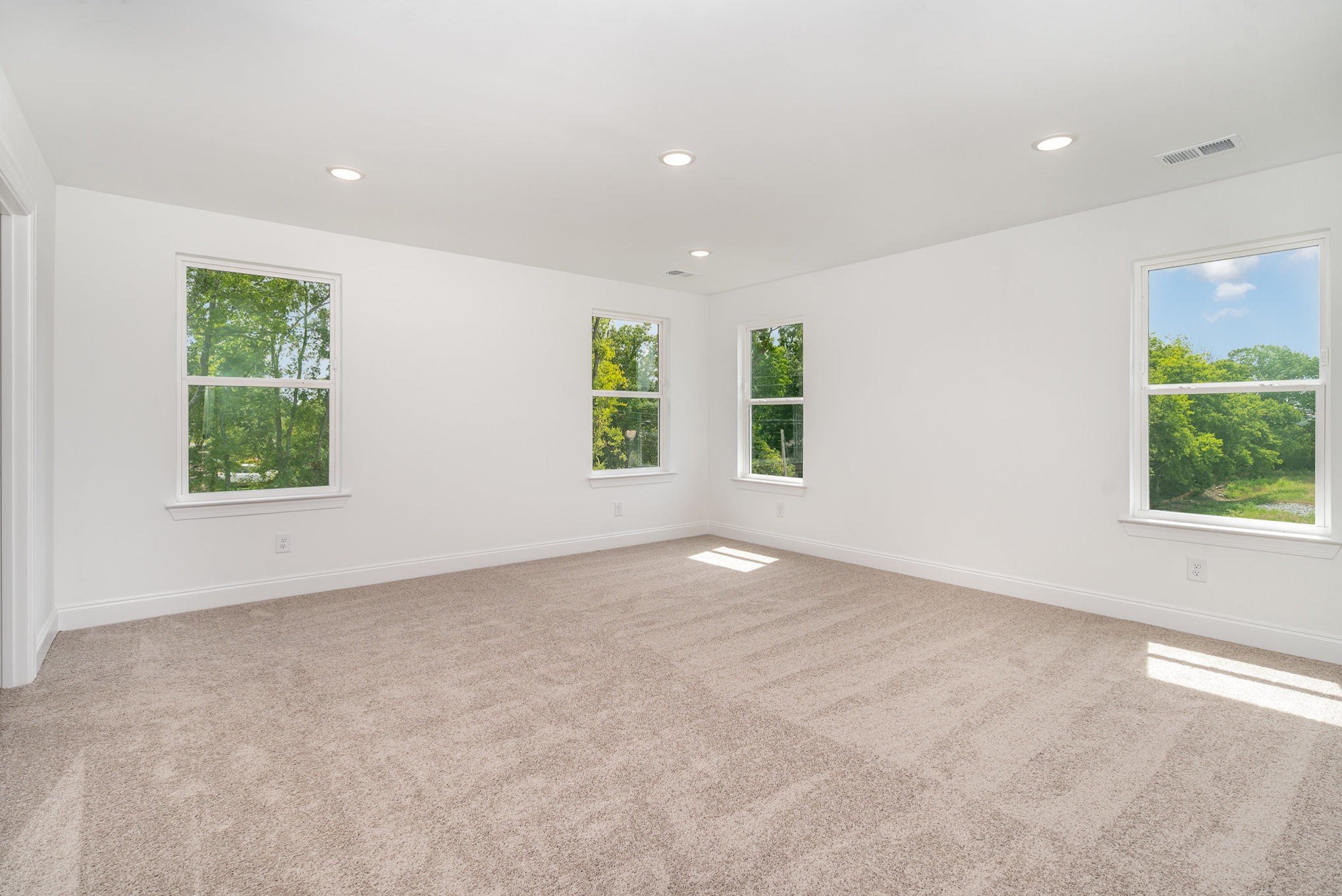 1017 Riverview Run Property Photo 16