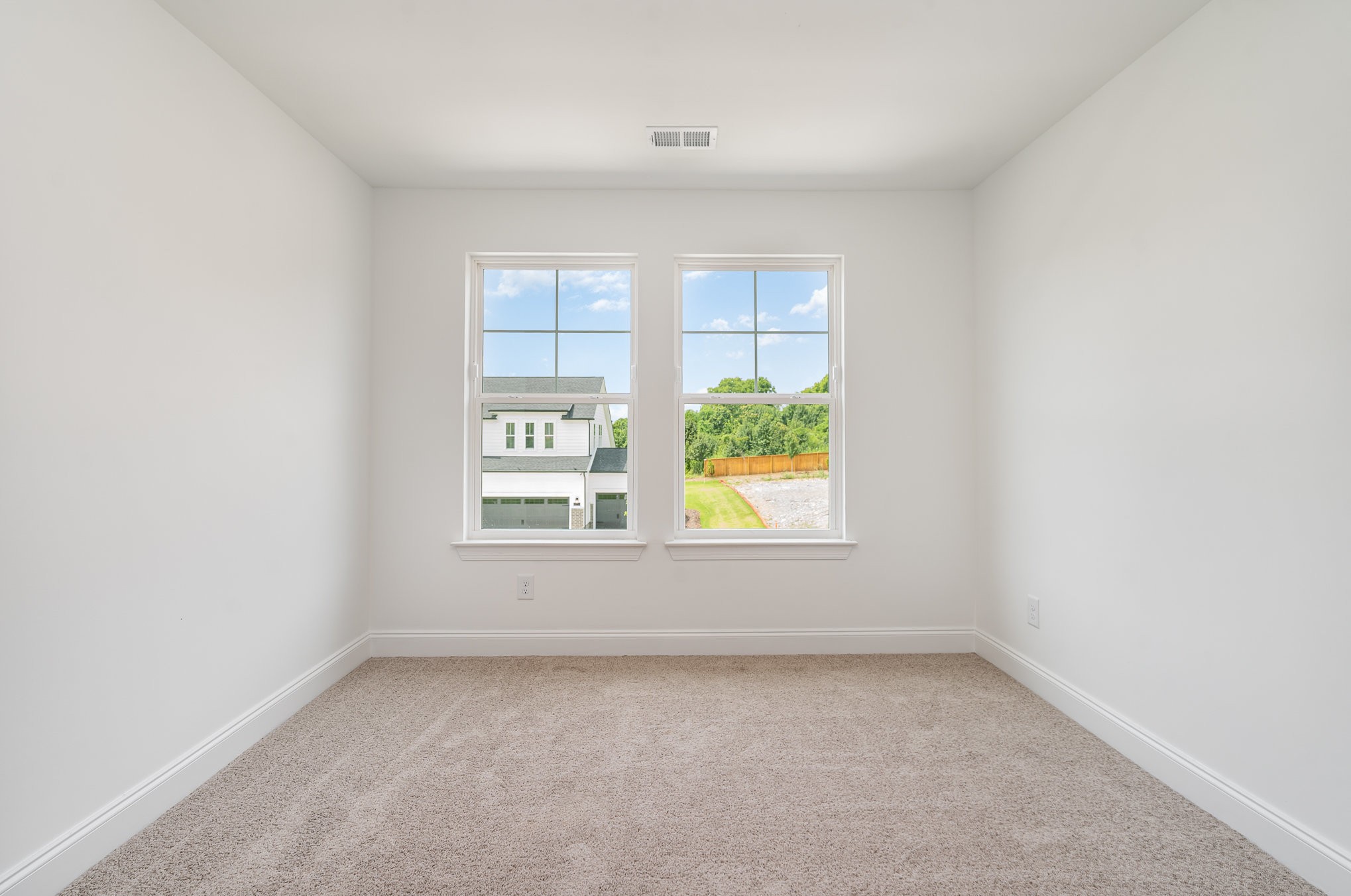 1017 Riverview Run Property Photo 24