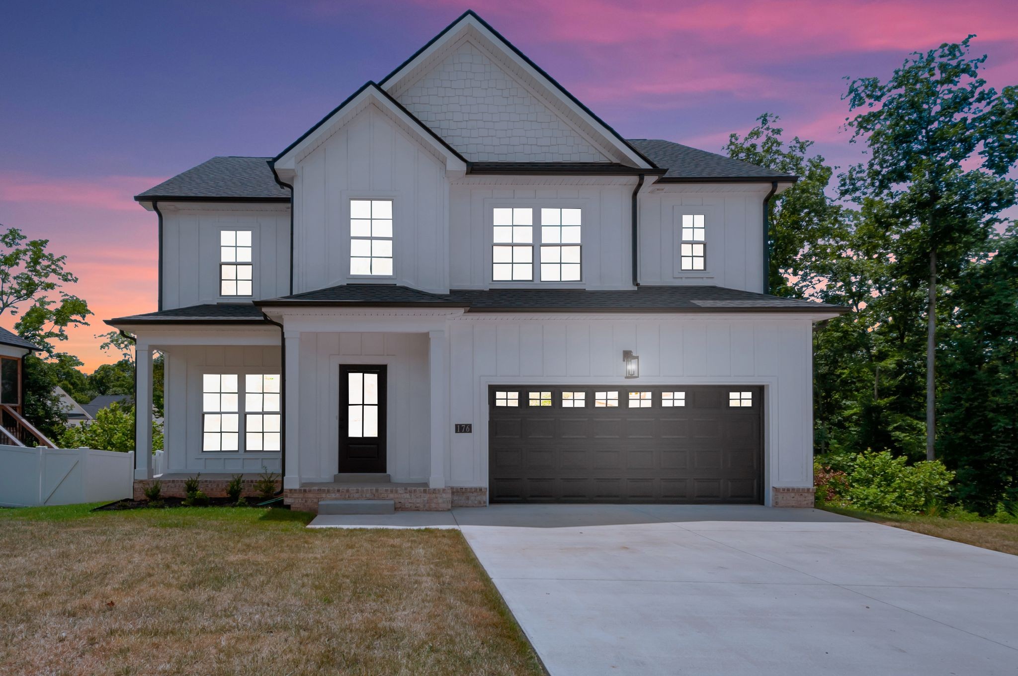176 Sherlock Dr Property Photo 1
