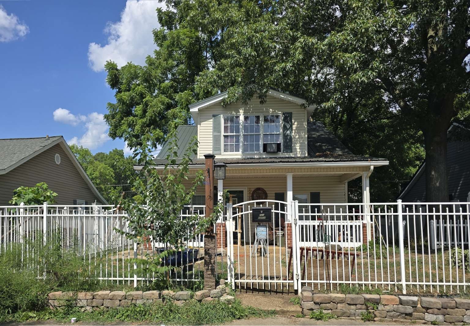 721 Myrtle St