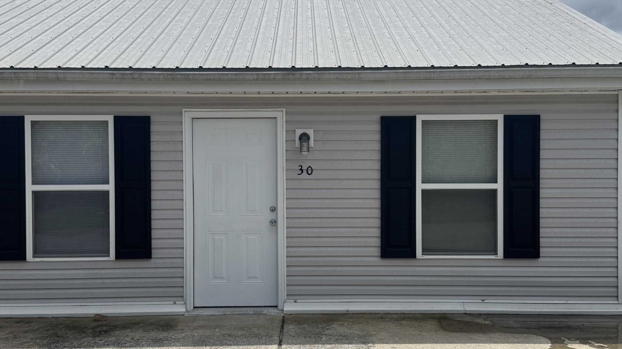 715 Dylan Ln Property Photo 1