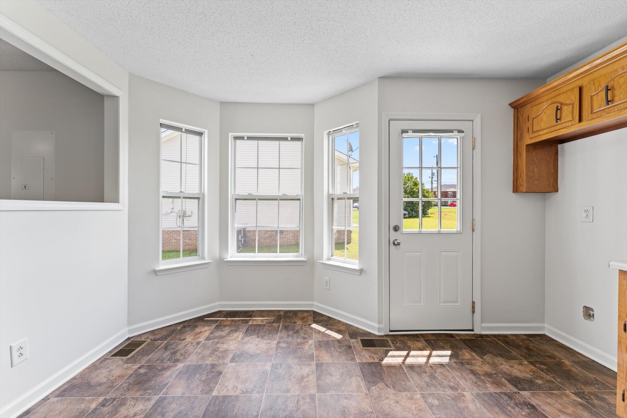 312 Lansinger Ln Property Photo 16