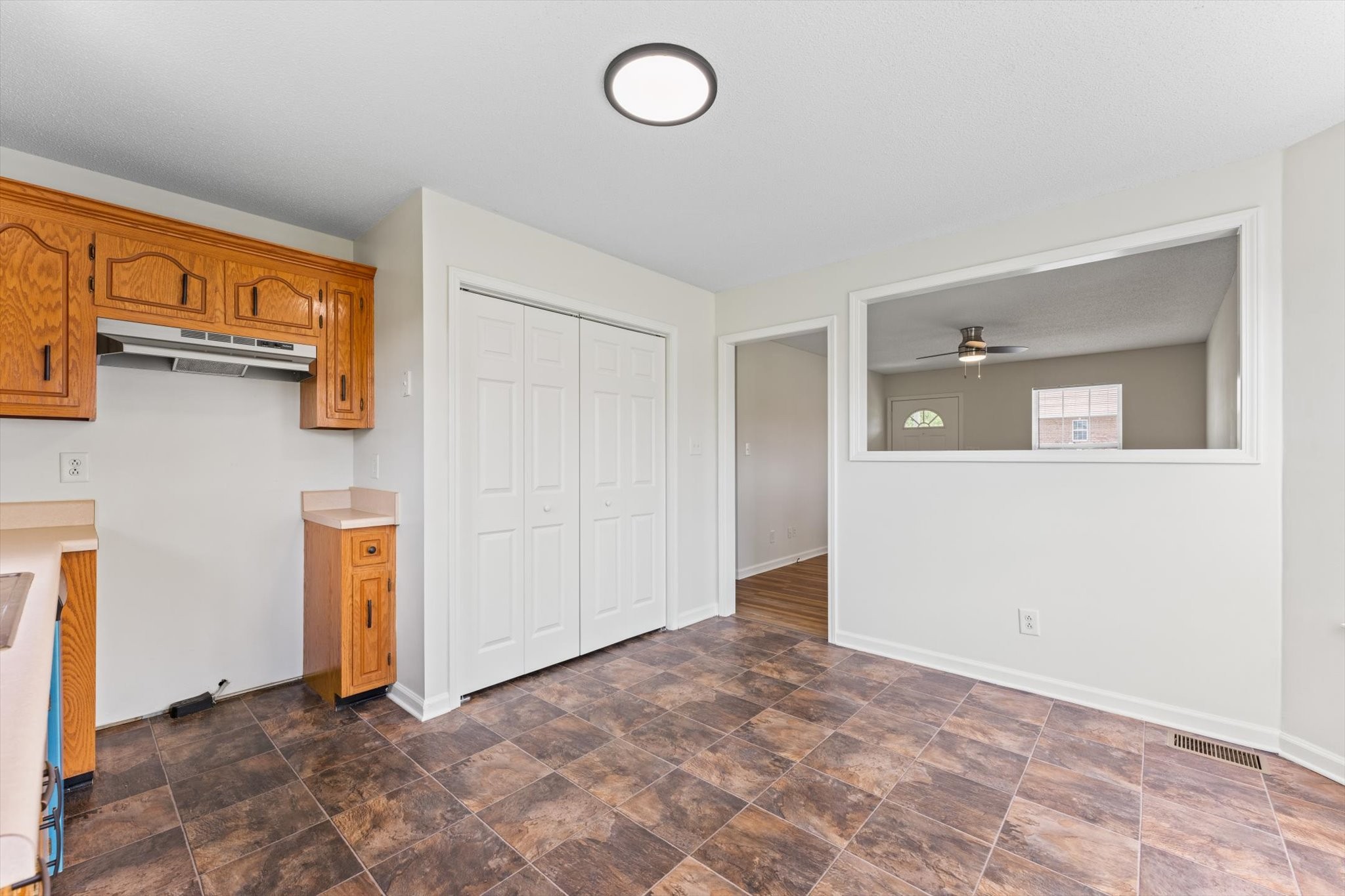 312 Lansinger Ln Property Photo 17