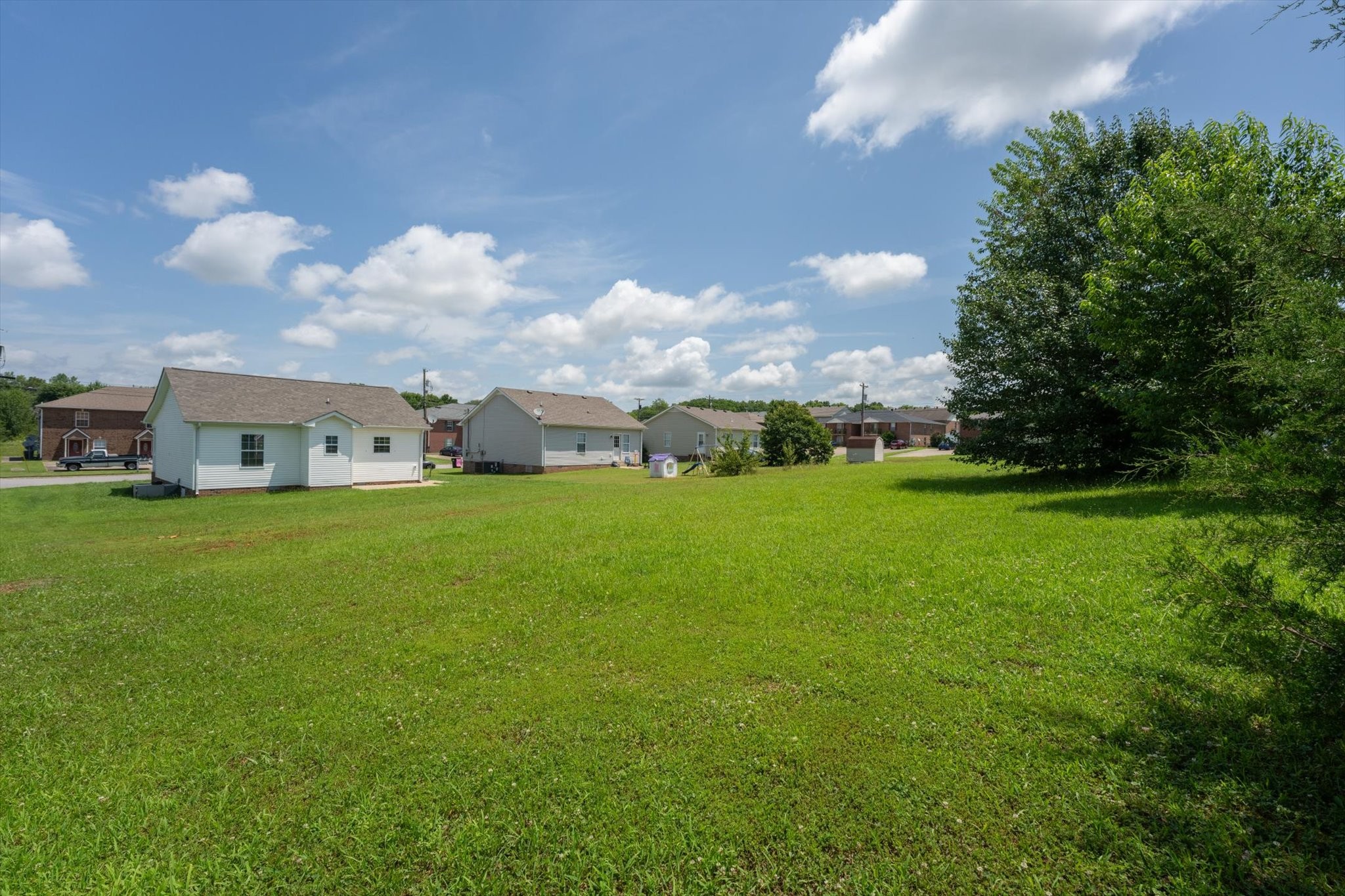 312 Lansinger Ln Property Photo 28