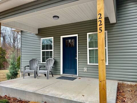 150 Getaway Cove Property Photo 5