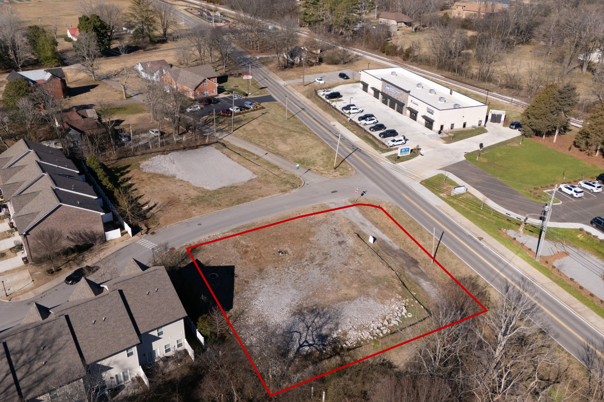 193 W Main St Property Photo 10