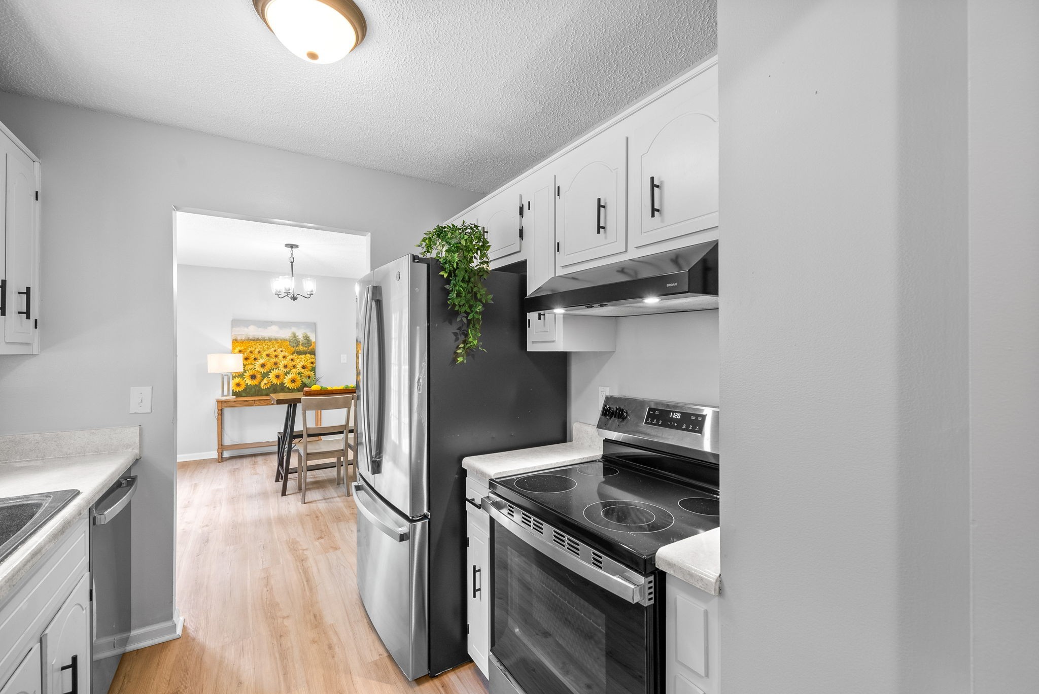 271 Golden Pond Ave Property Photo 10