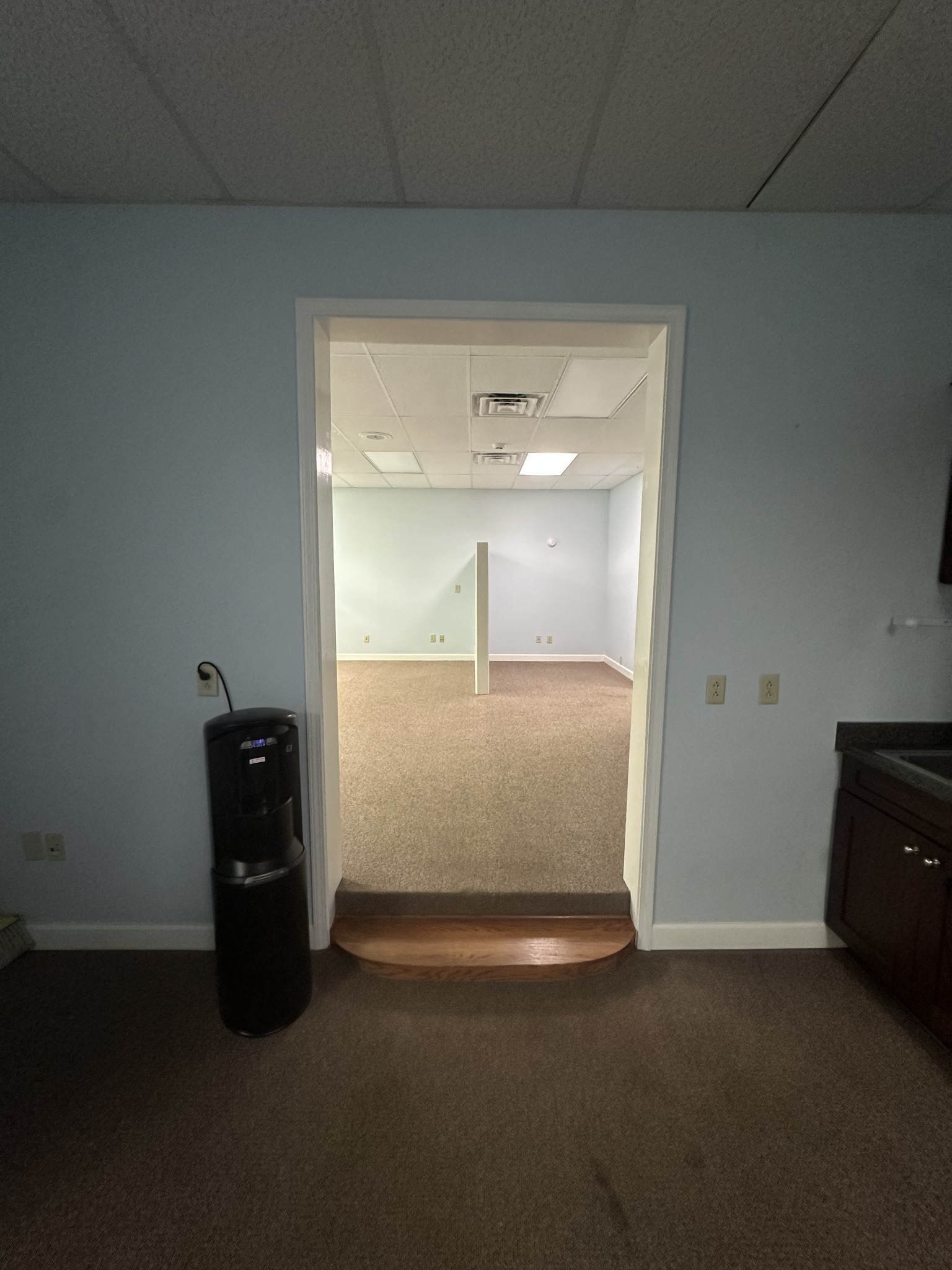 2159 N Thompson Ln Property Photo 18