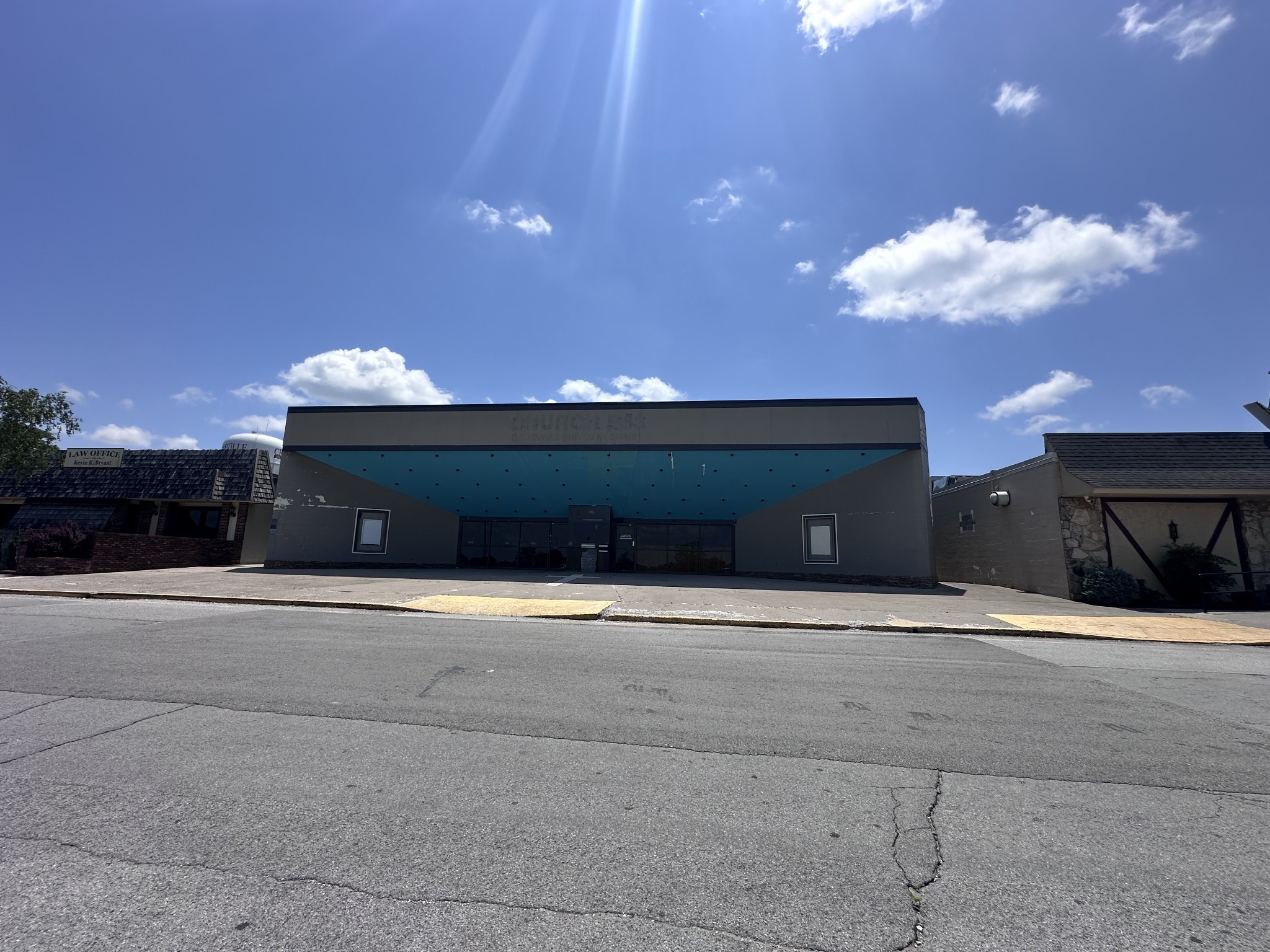 53 Woodmere Mall Property Photo 3