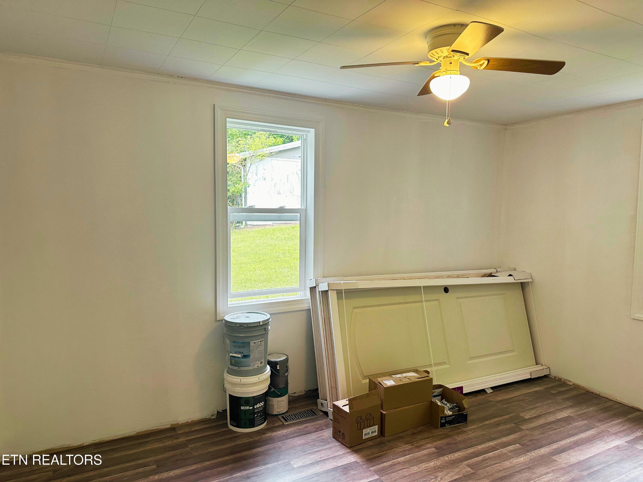 5936 Thorn Grove Pike Property Photo 12