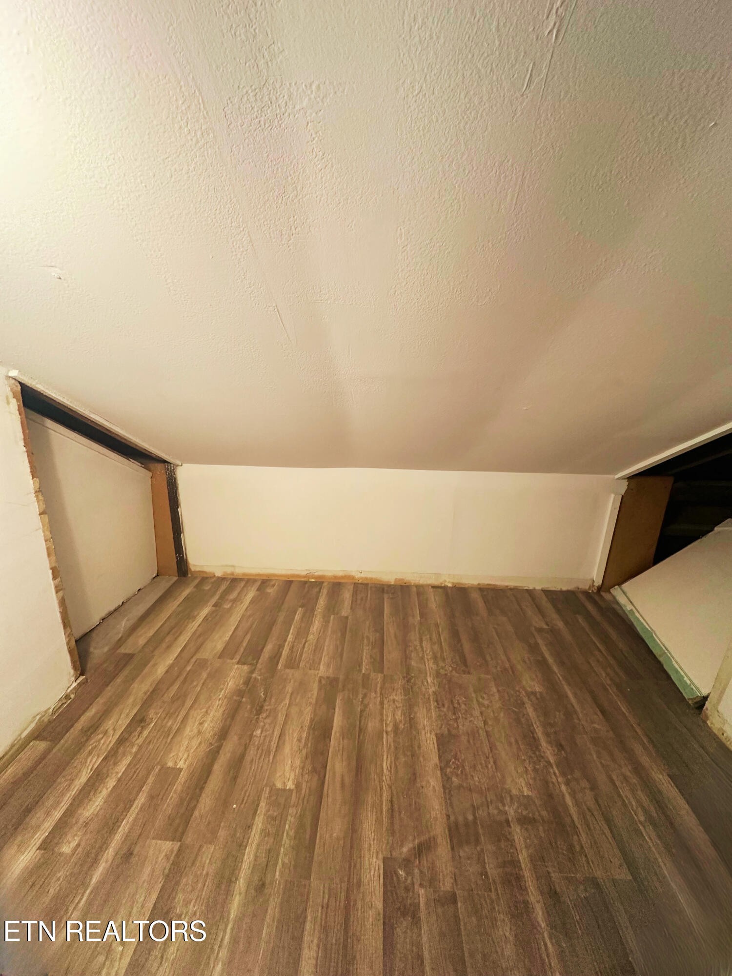 5936 Thorn Grove Pike Property Photo 18
