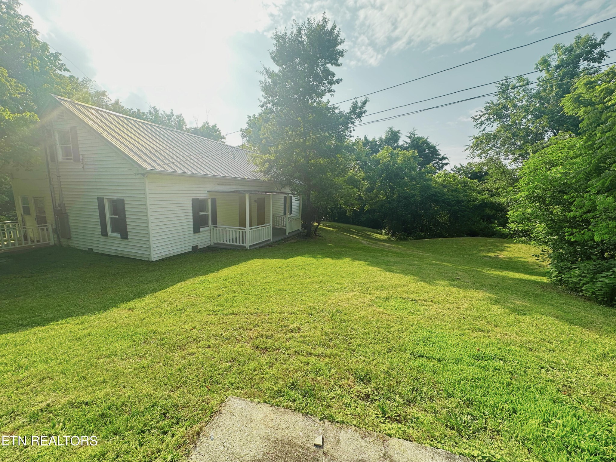 5936 Thorn Grove Pike Property Photo 23