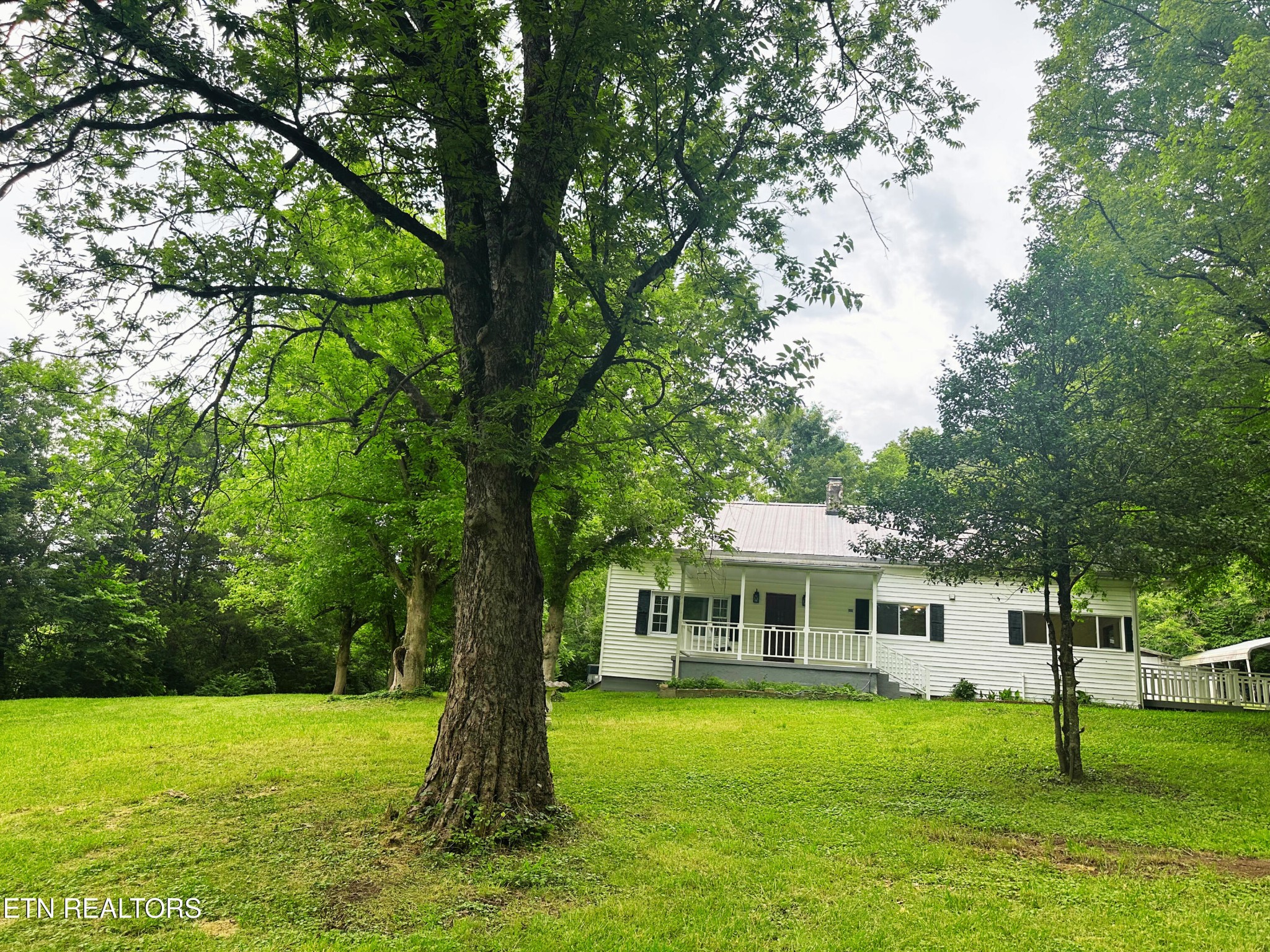 5936 Thorn Grove Pike Property Photo 25